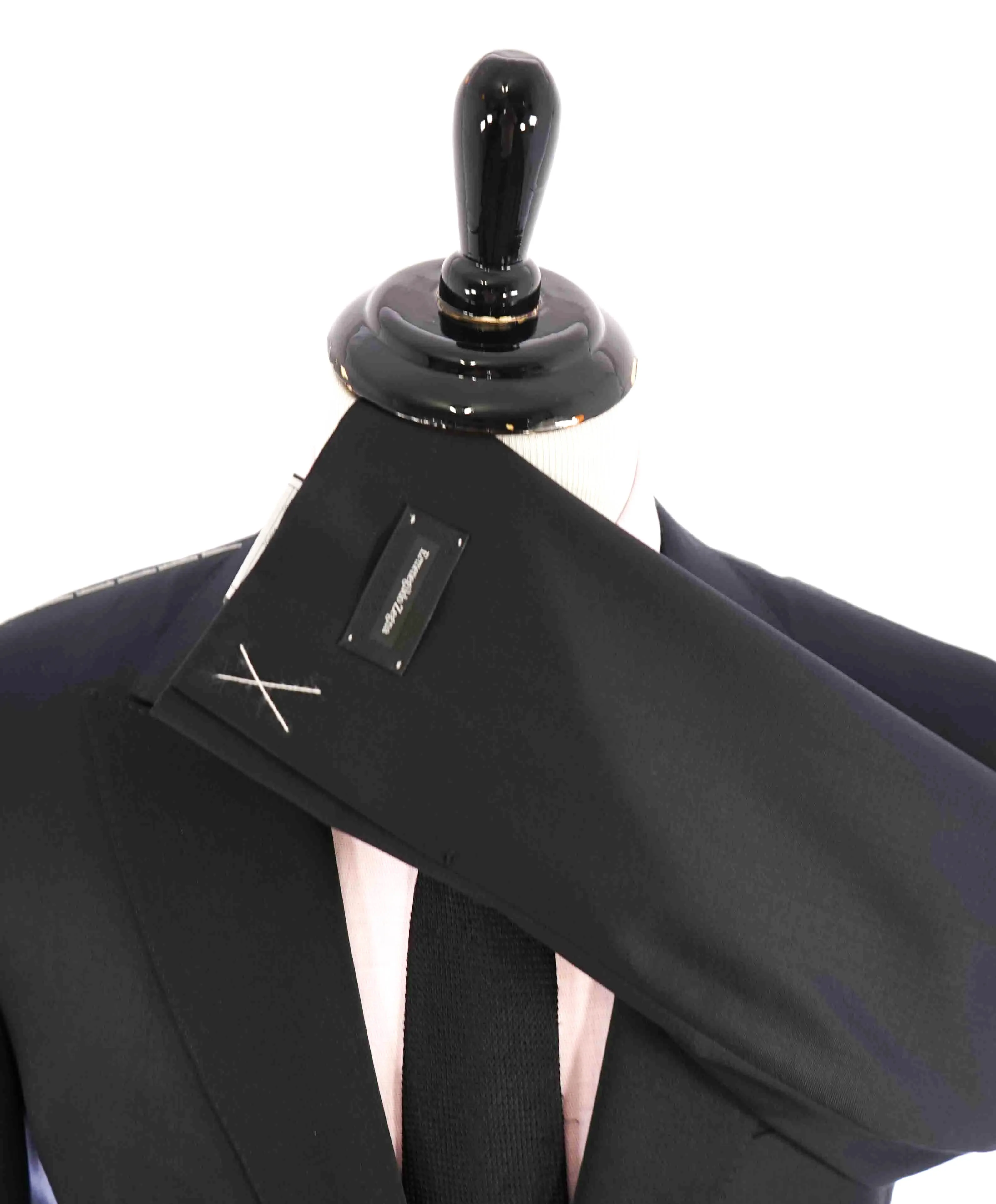 $3,995 ERMENEGILDO ZEGNA -"MICRONSPHERE MILA" PEAK LAPEL Tuxedo - 42R