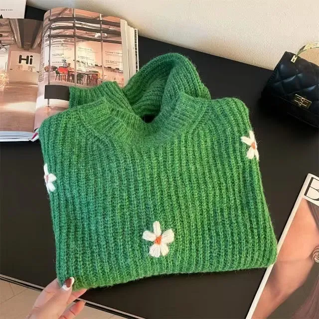 3D Flower Embroidered Knitted Sweater