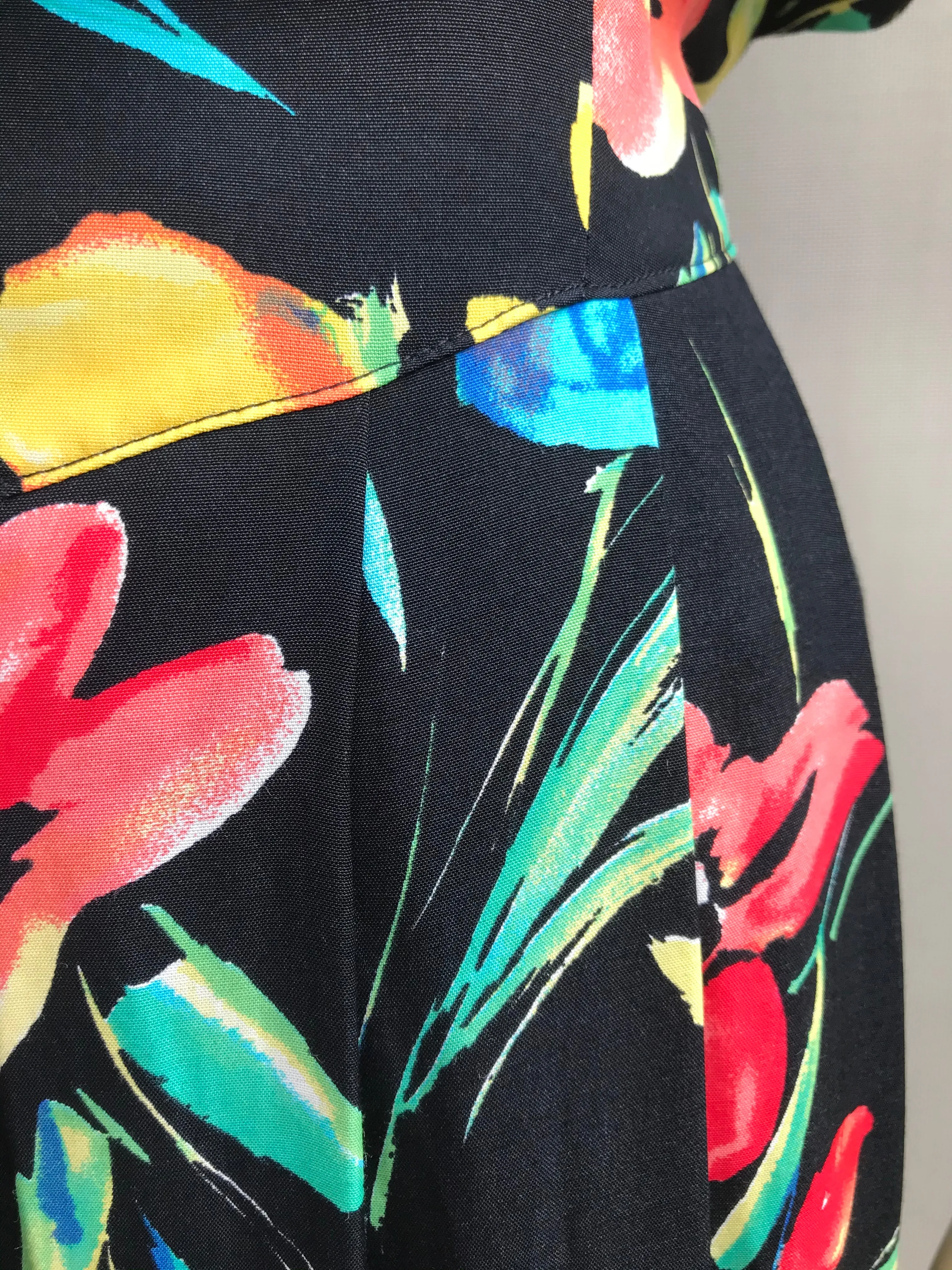 80s Black Floral Tea Dress