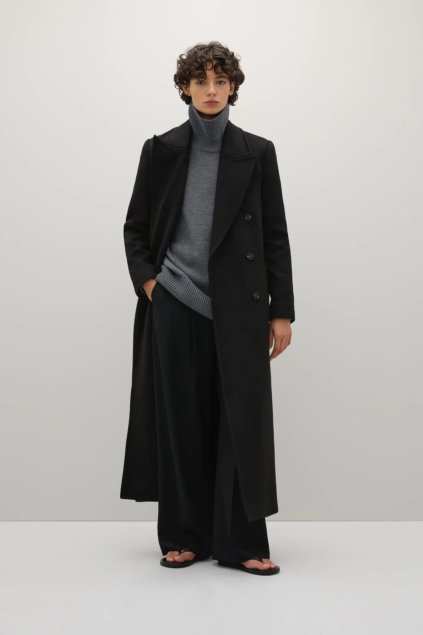 A.Emery | The Kenner Coat - Black