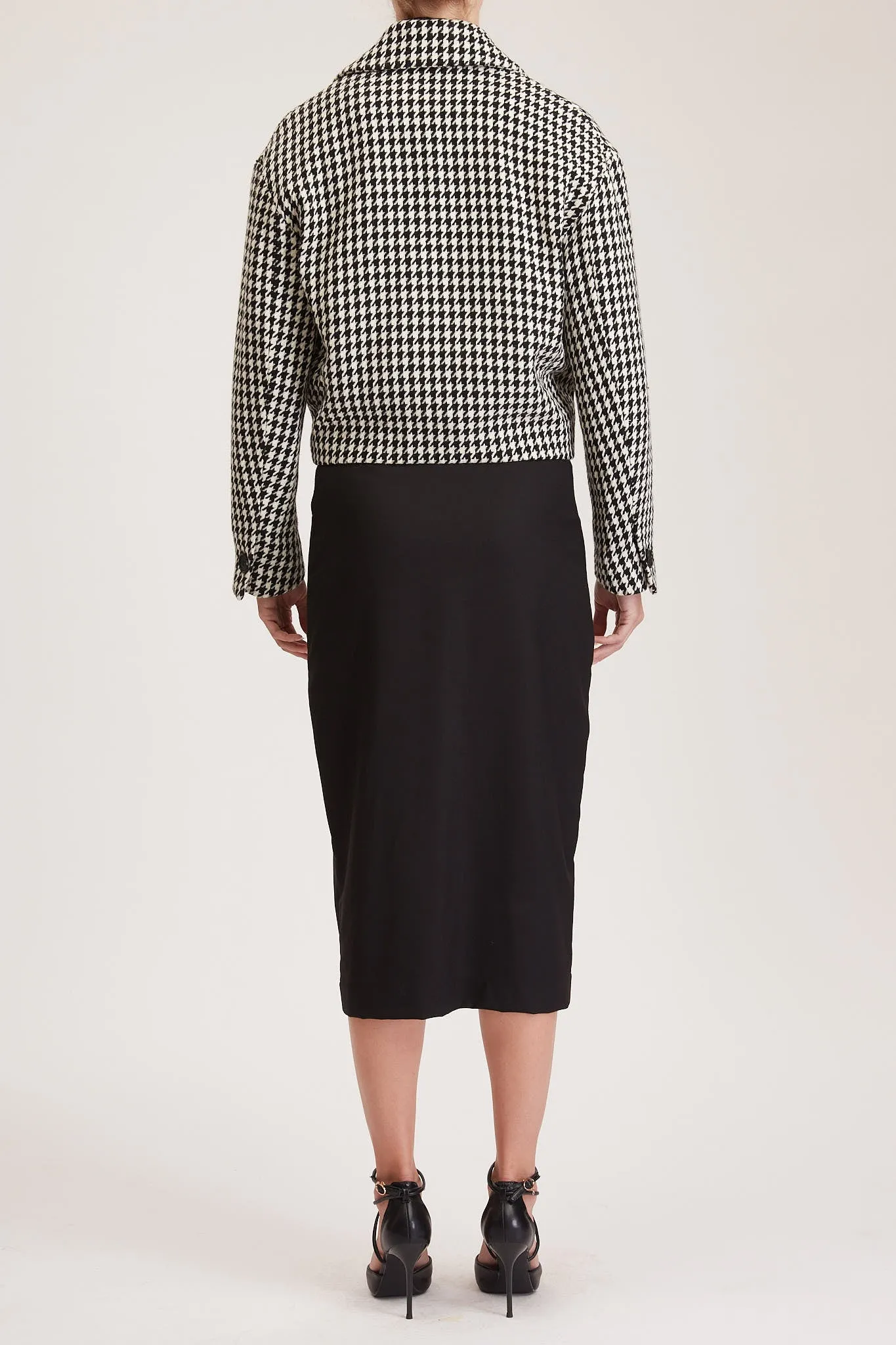 Ashford Coat - Double breasted short jacket in black dogtooth