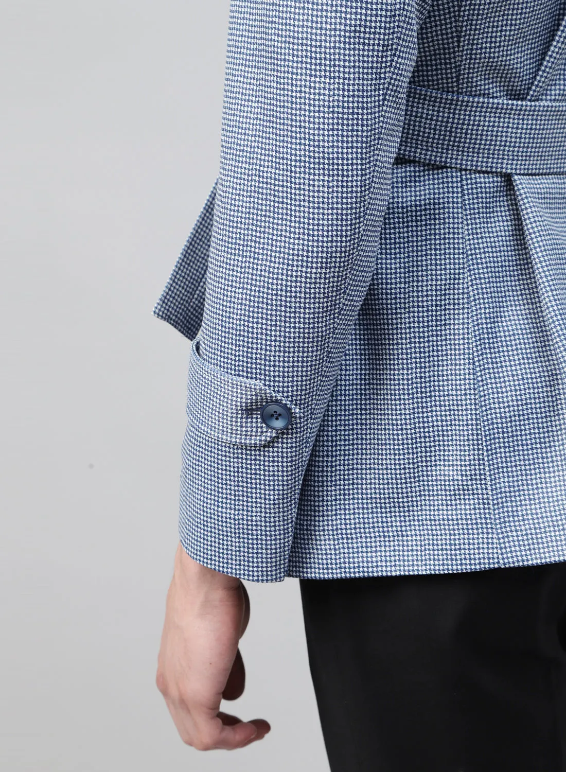 Blue & White Knit Printed Double Breasted Short Coat