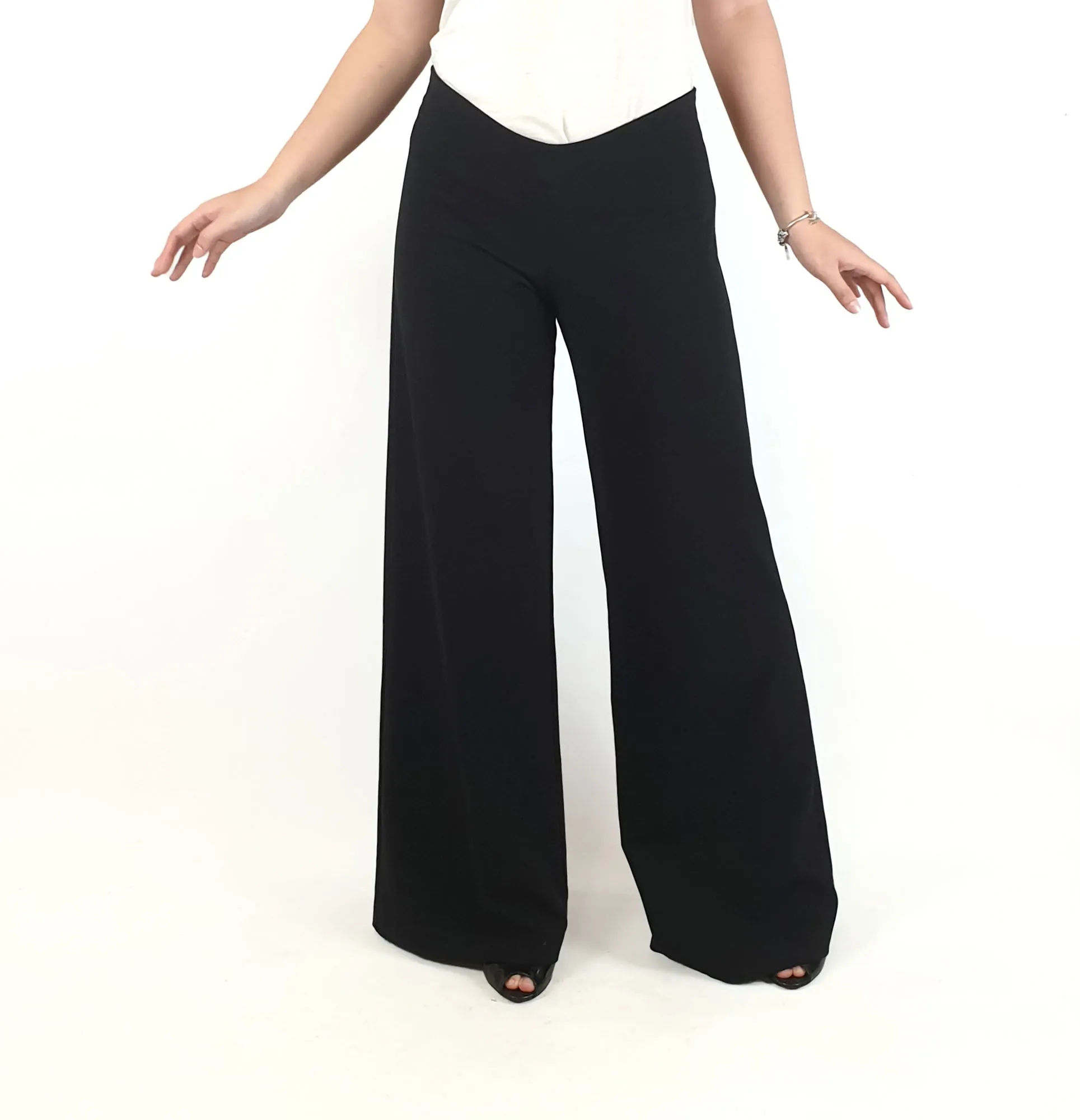 BODY by Dainy black low rise wide leg pants size S (small fit, best fits 6-small 8)