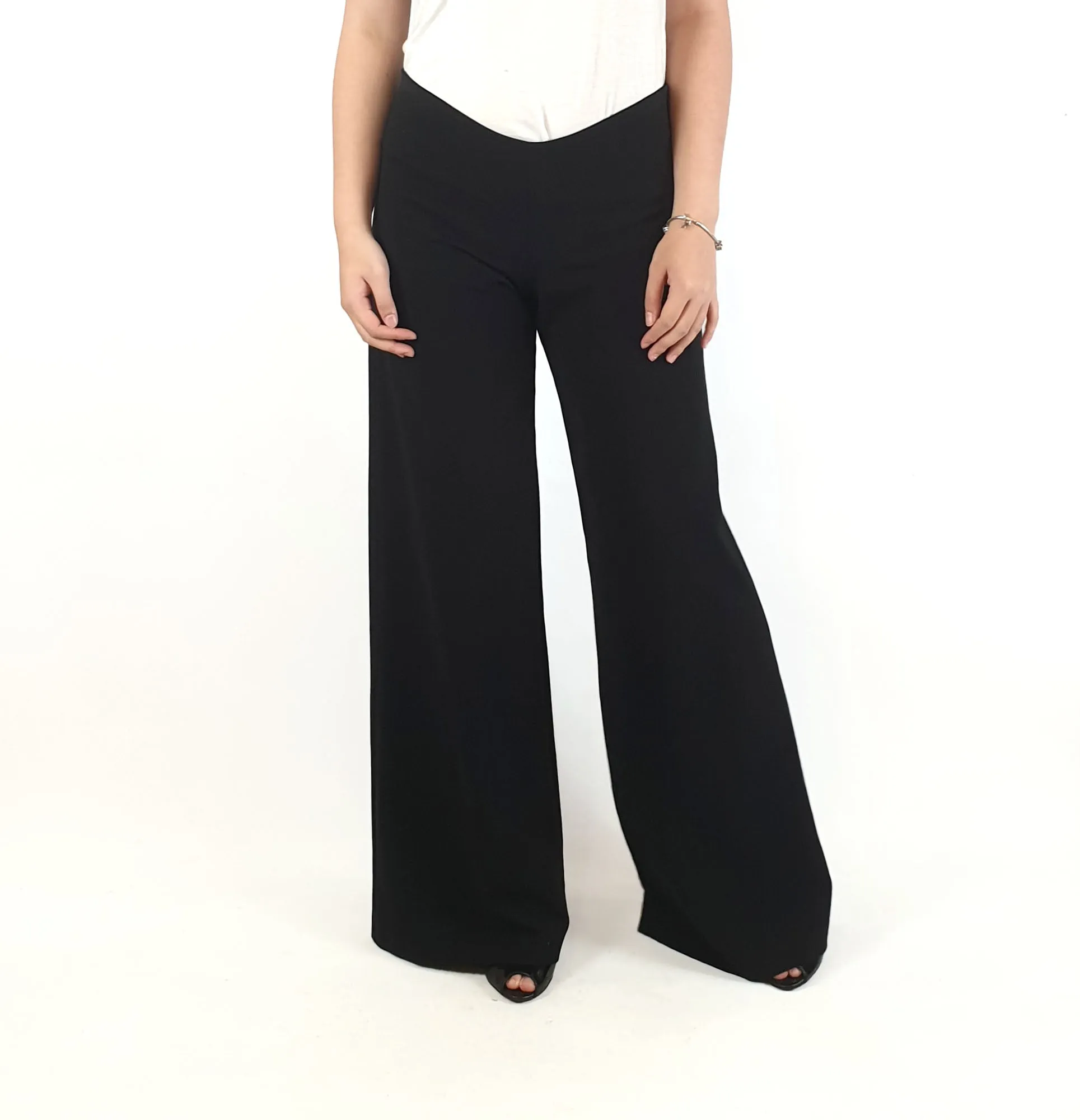 BODY by Dainy black low rise wide leg pants size S (small fit, best fits 6-small 8)