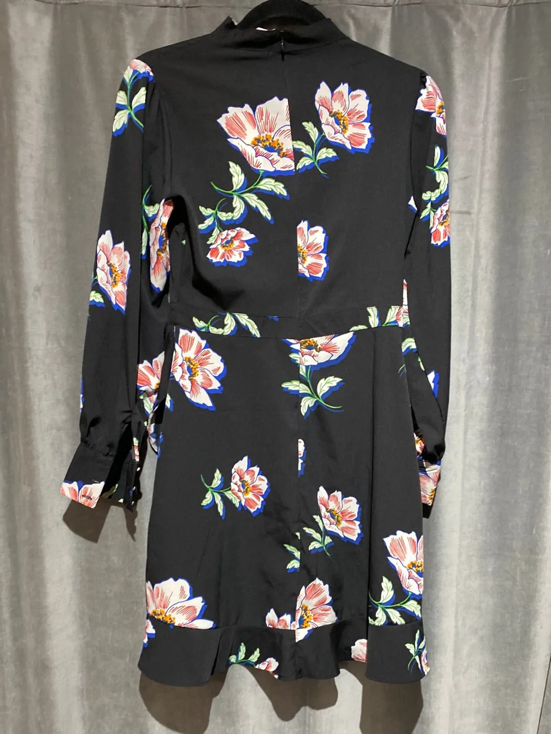 Boohoo Long Sleeve Black and Floral Print Short Dress