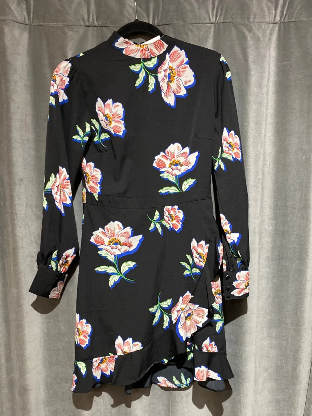 Boohoo Long Sleeve Black and Floral Print Short Dress