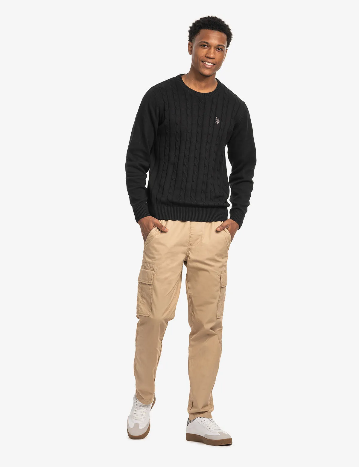 CABLE CREW NECK SWEATER