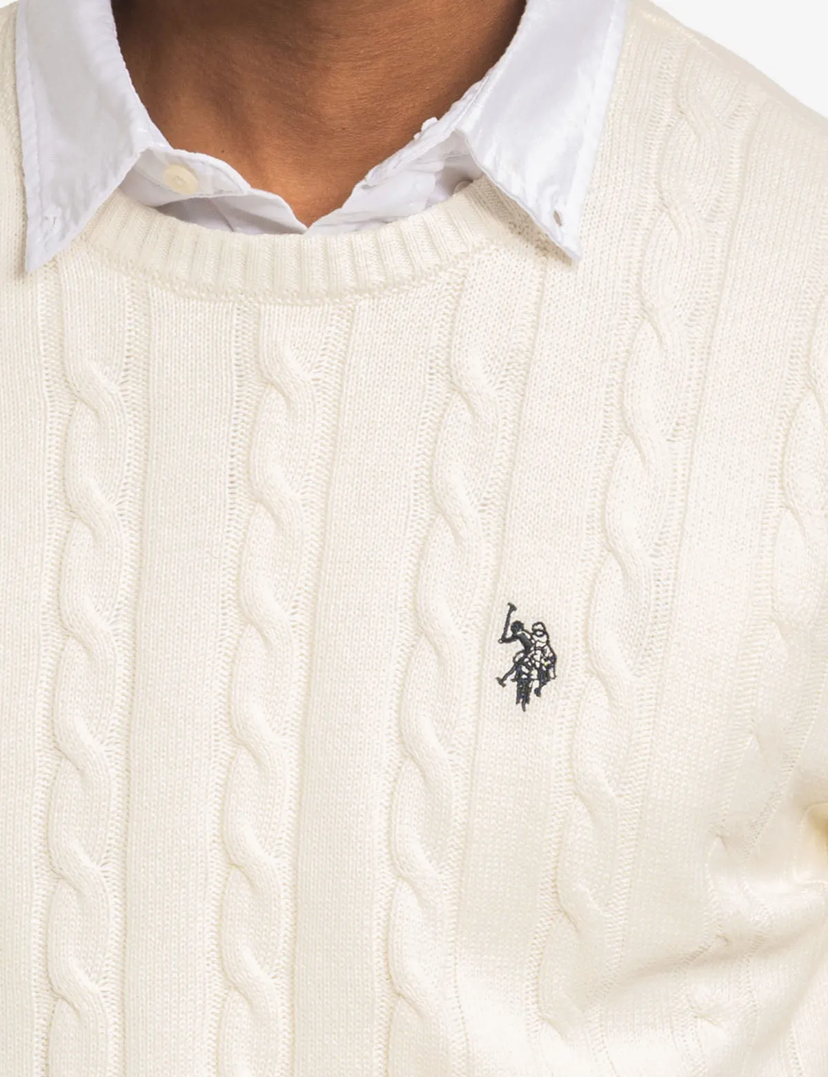 CABLE CREW NECK SWEATER