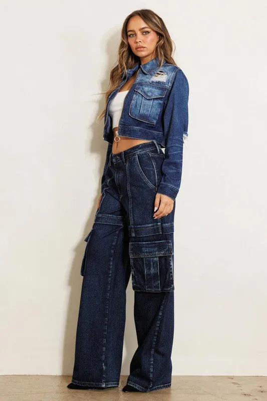 Cargo Pocket Wide Leg Jeans