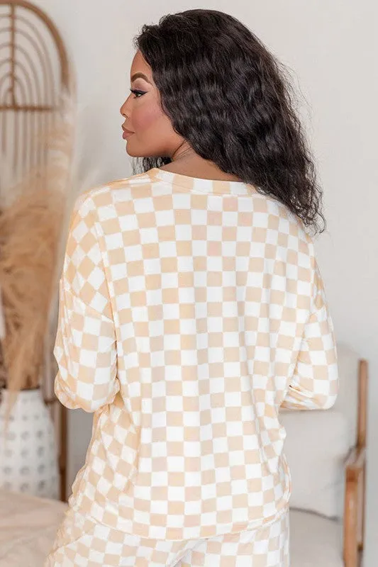 Checkered Lounge Set – Two-Piece Long Sleeve Top & Wide-Leg Pants