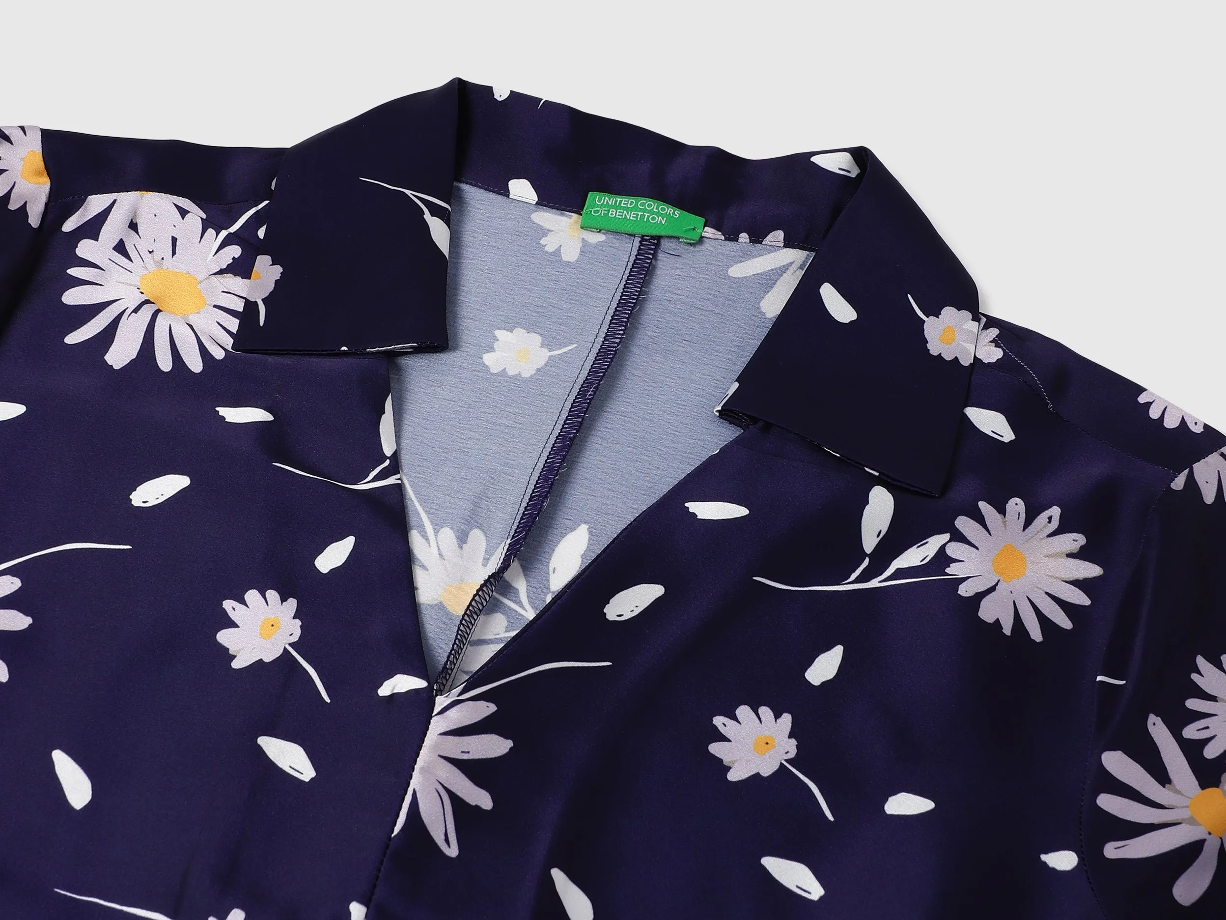 Collared Floral Print Dresses
