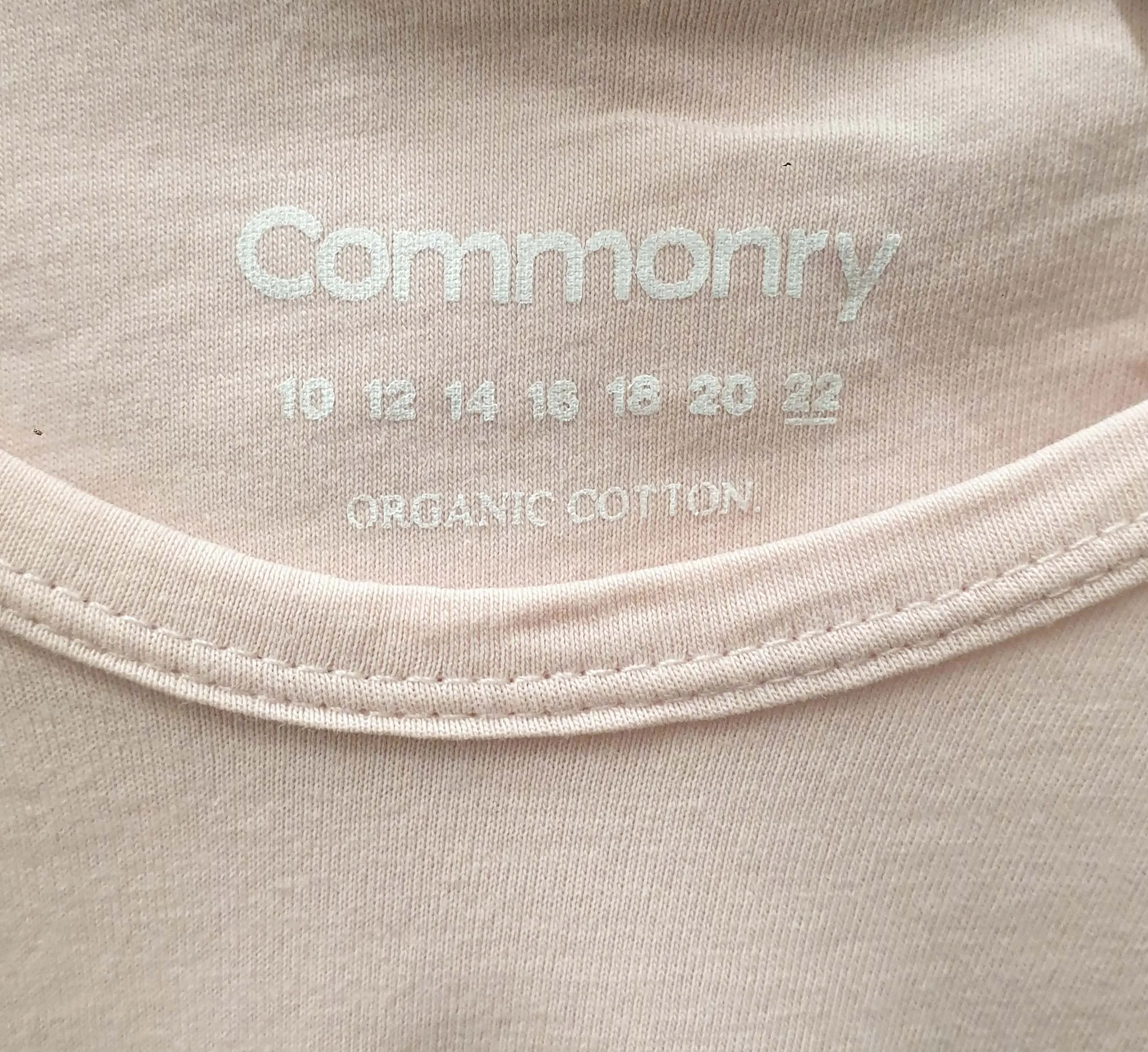 Commonry pink tee shirt size 22