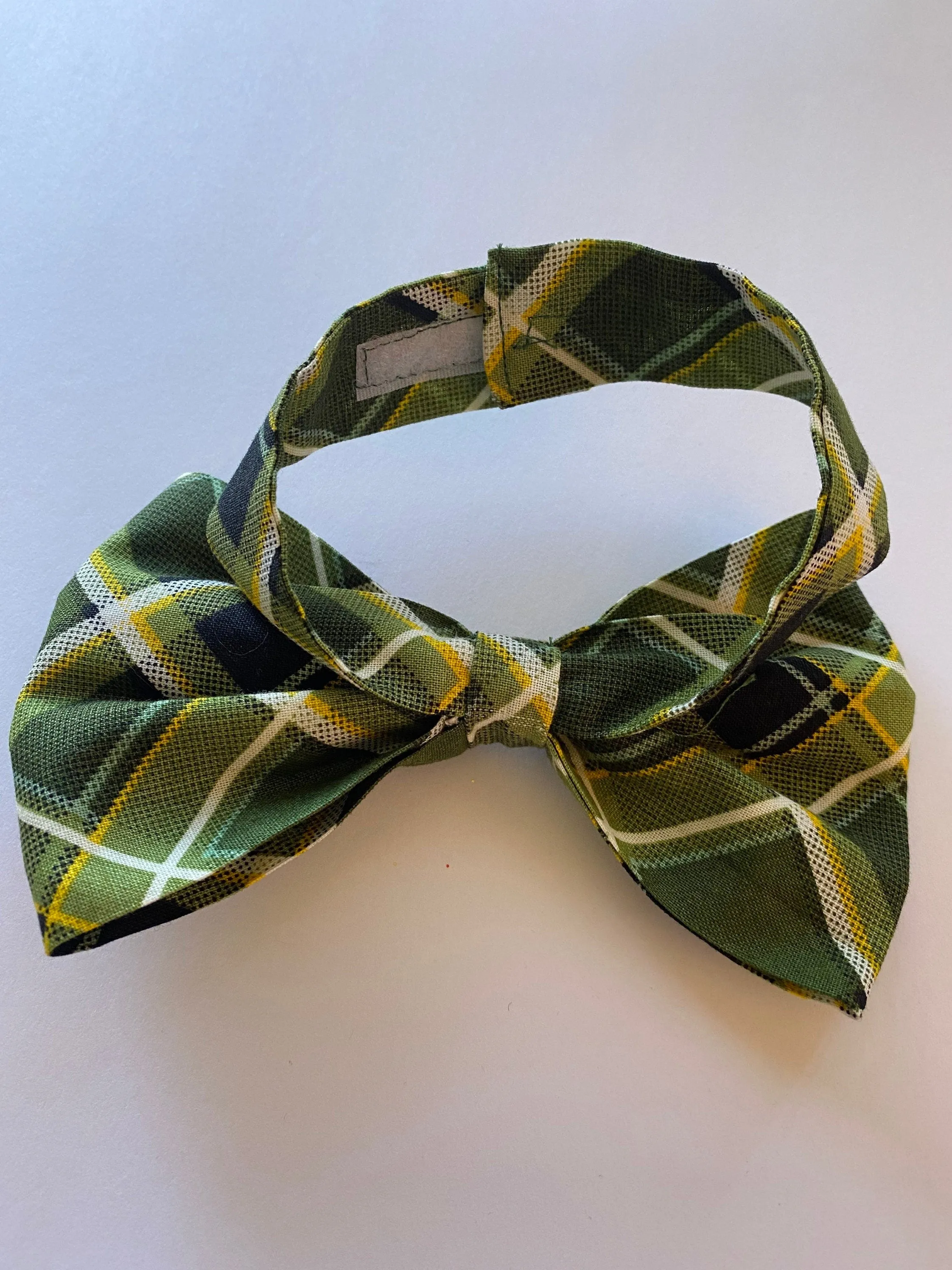 Customized bow tie and suspenders adjustable