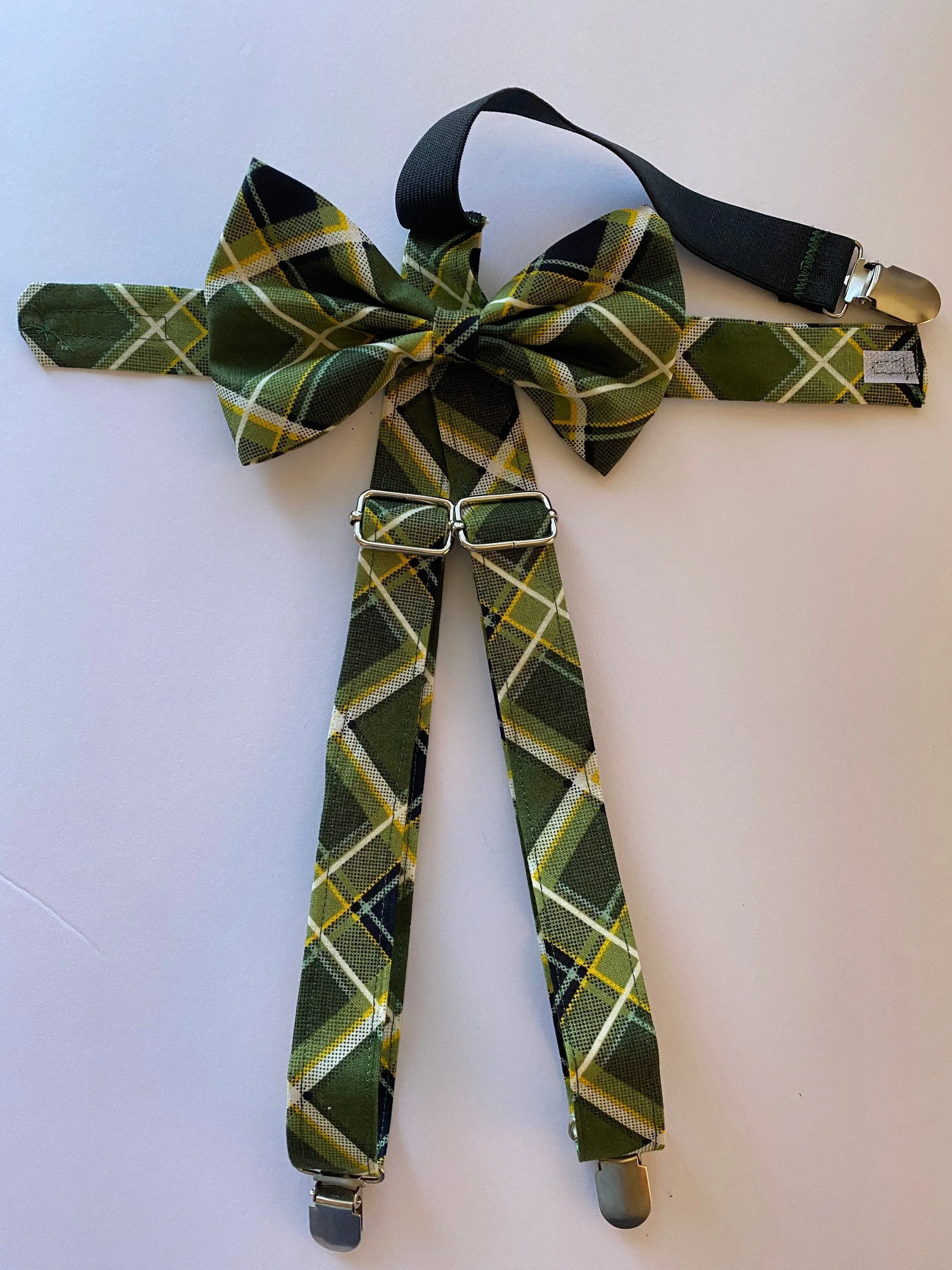 Customized bow tie and suspenders adjustable