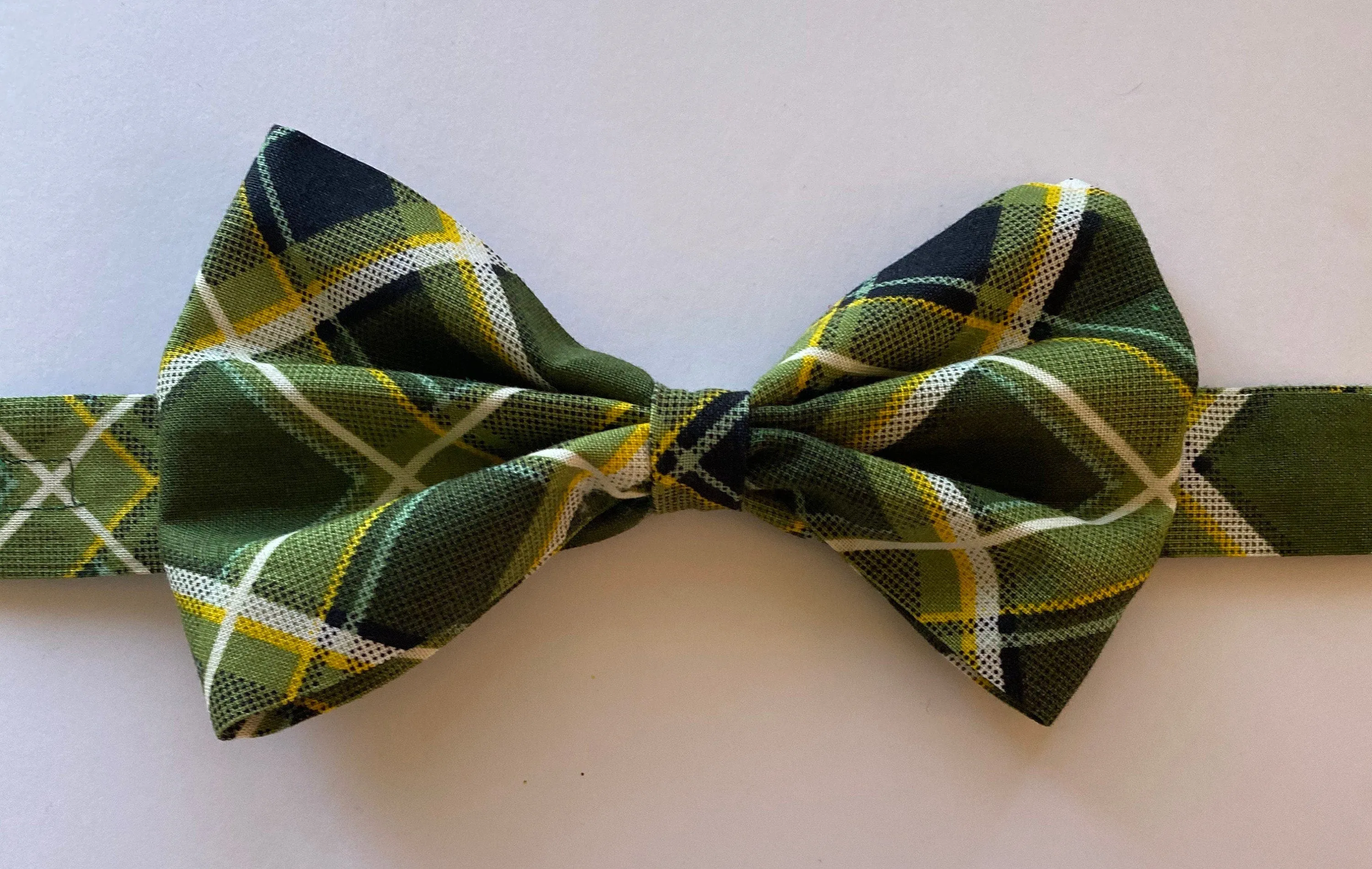 Customized bow tie and suspenders adjustable