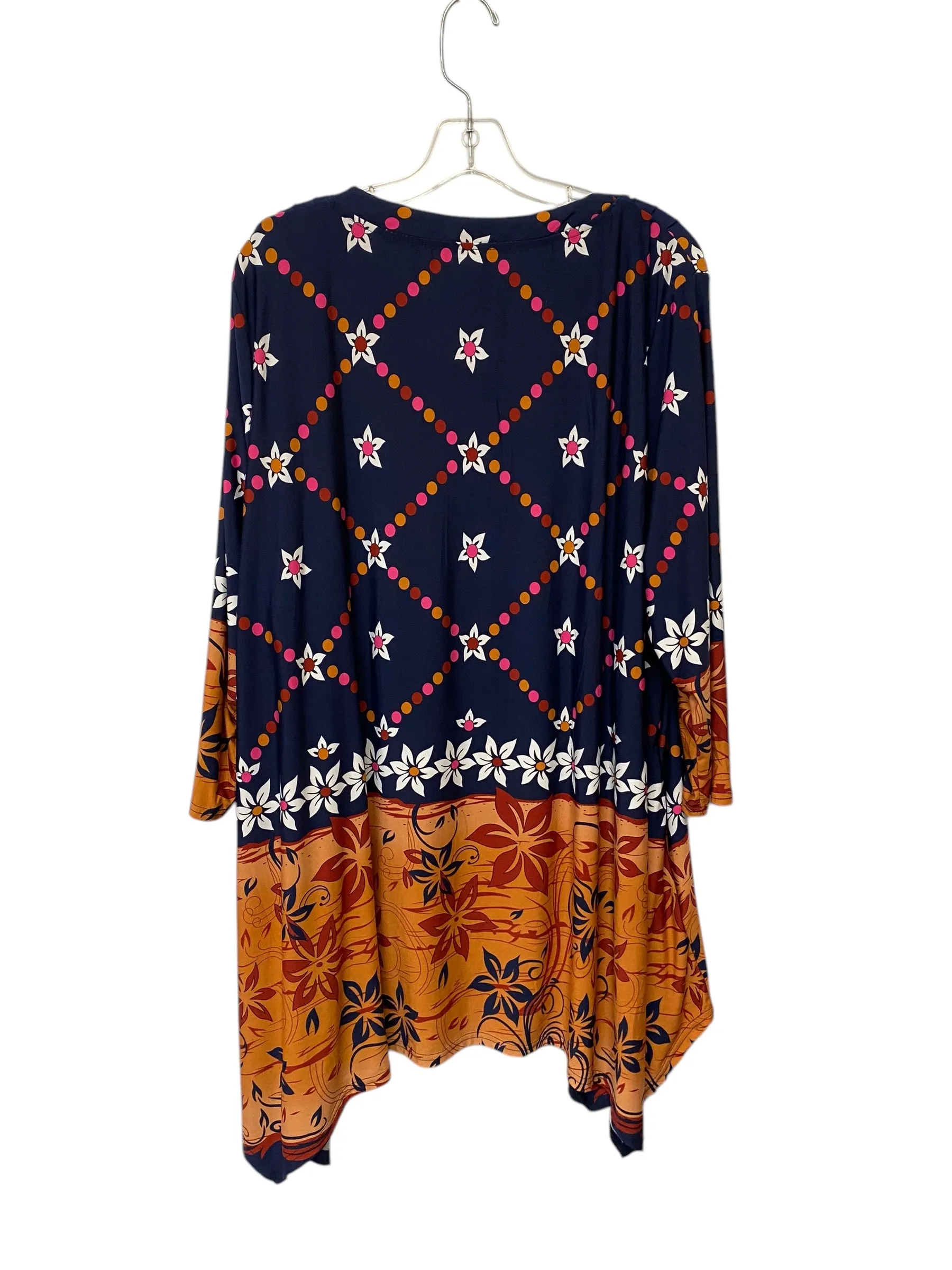 Dress Casual Short By Clothes Mentor In Floral Print, Size: 3x