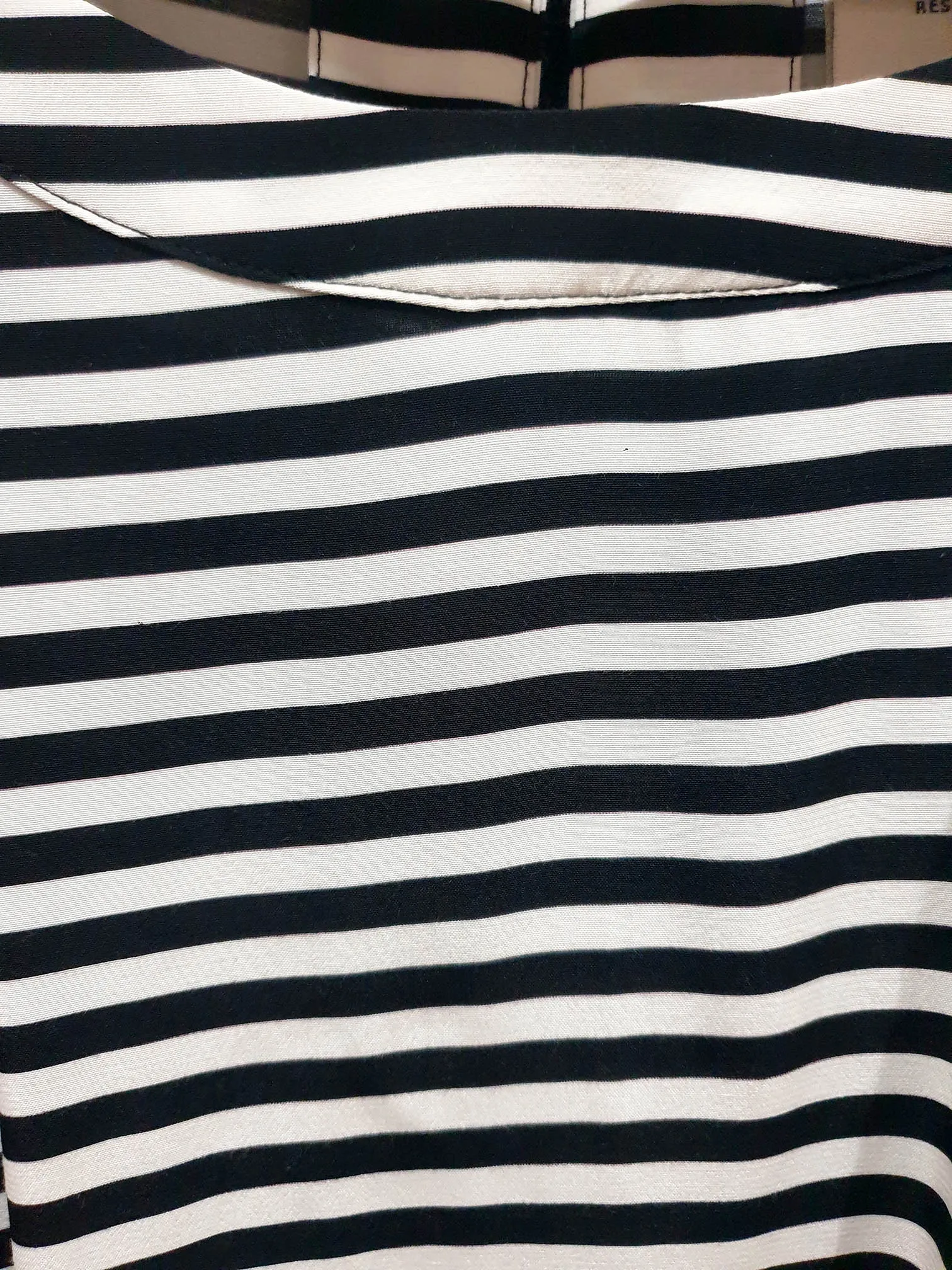 Elk striped top size 18