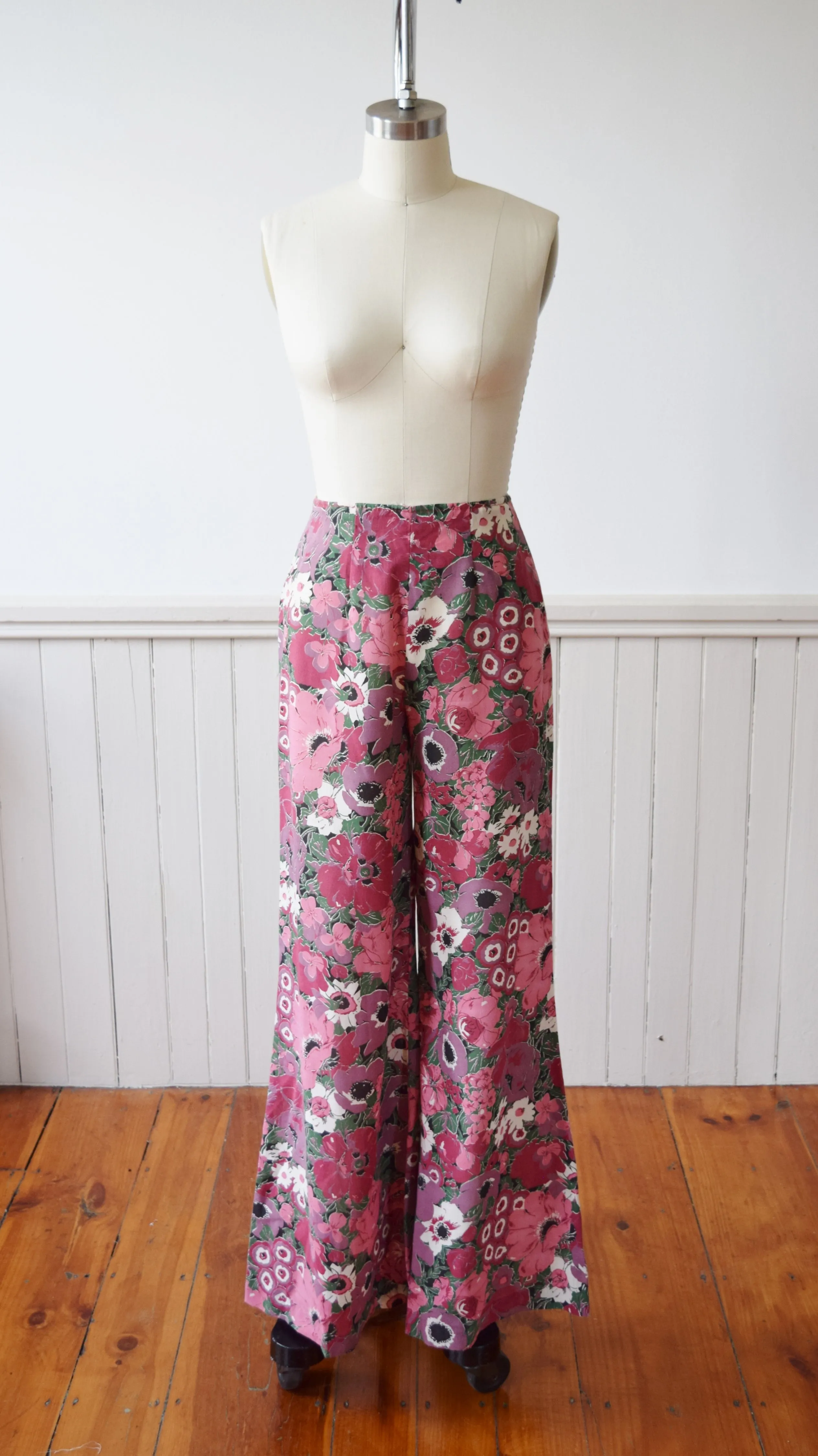 Floral Wide Leg Bellbottoms and Top | 1970s | XS