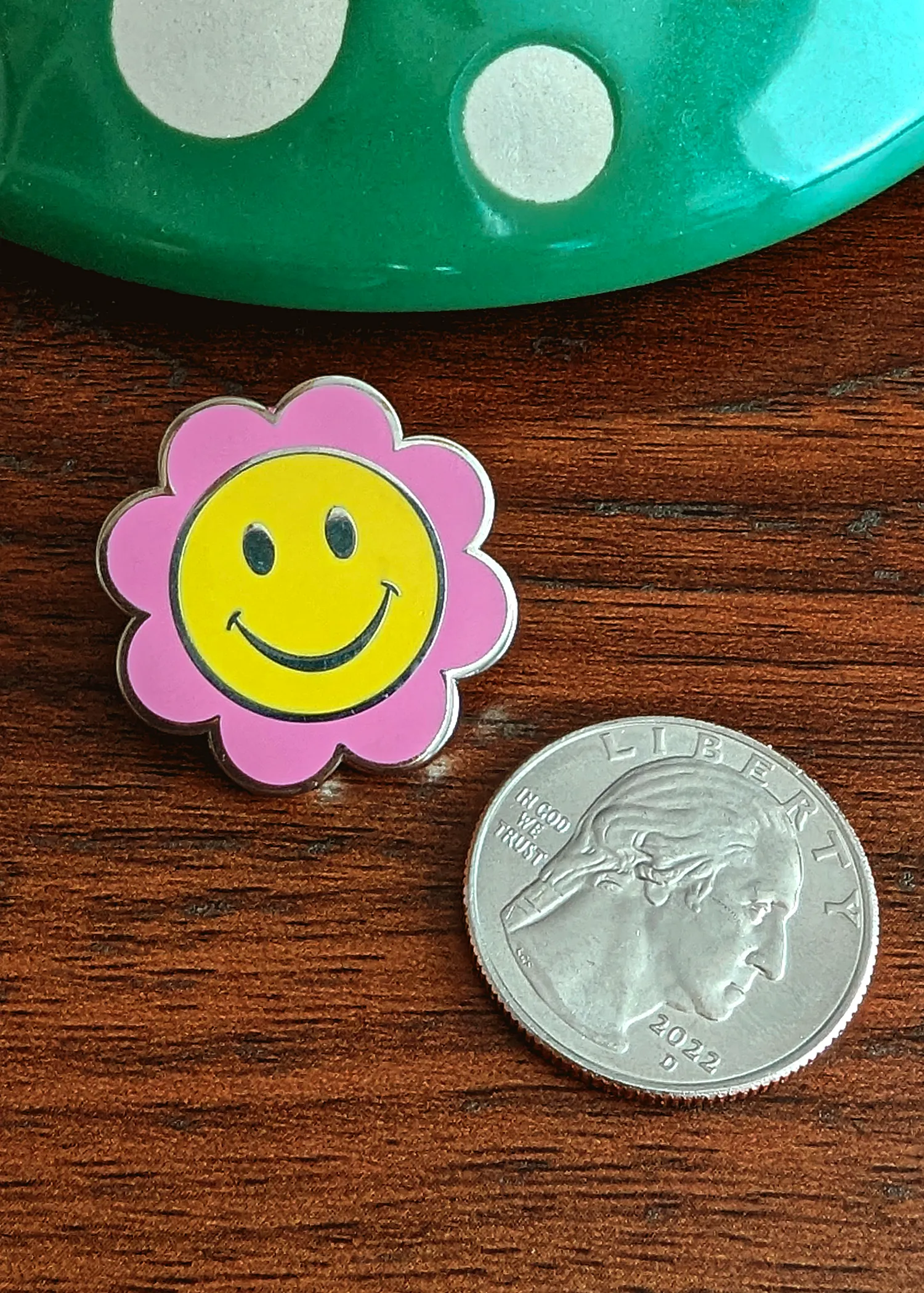 Happy Daisy Enamel Pin