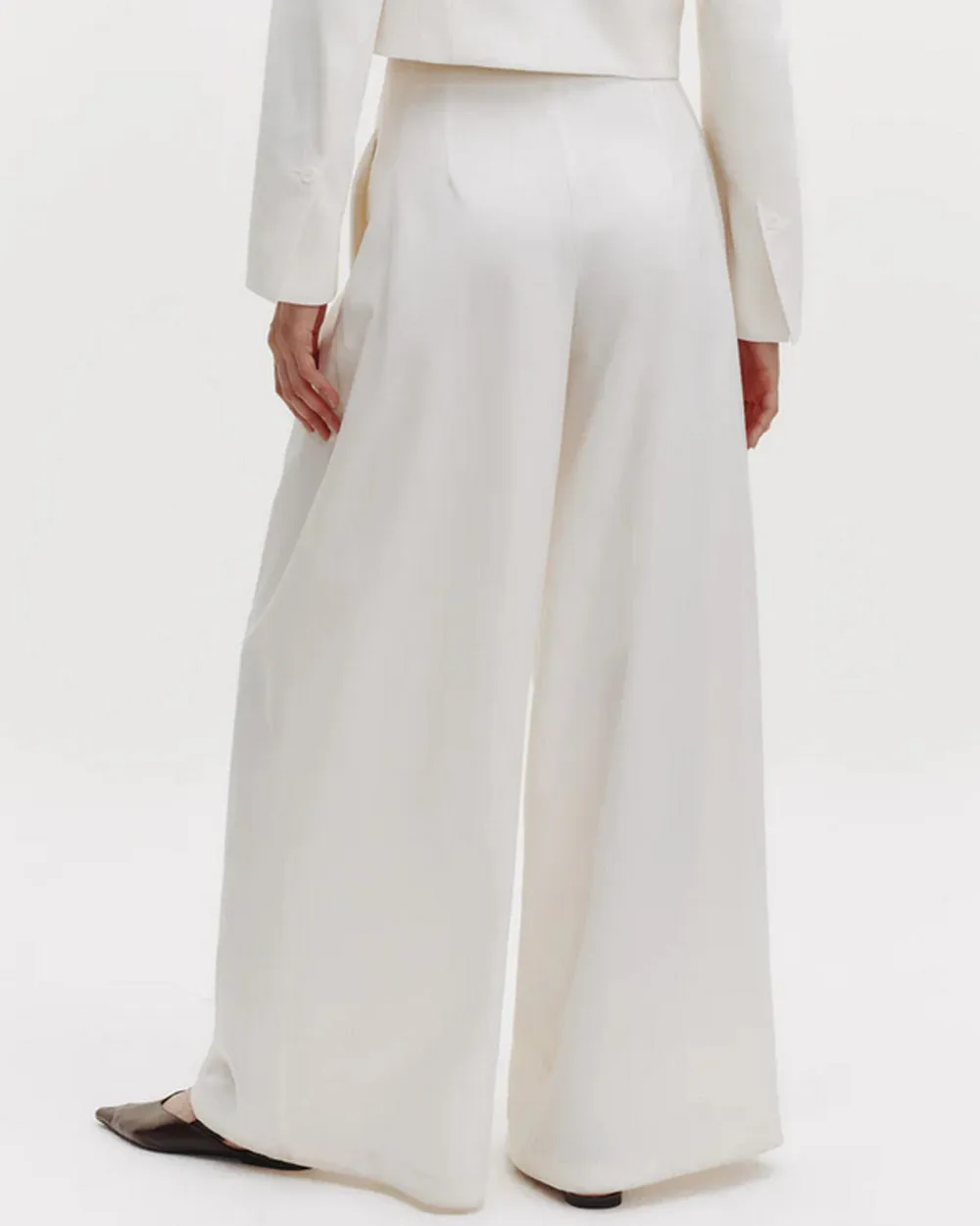 Ivory Drew Pant
