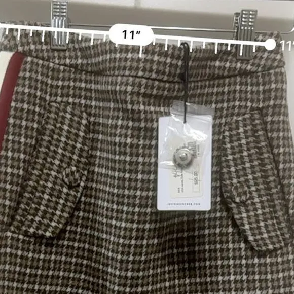JOA Checkered Brown And White Asymmetrical Tiered Mini Skirt - size XS NWT