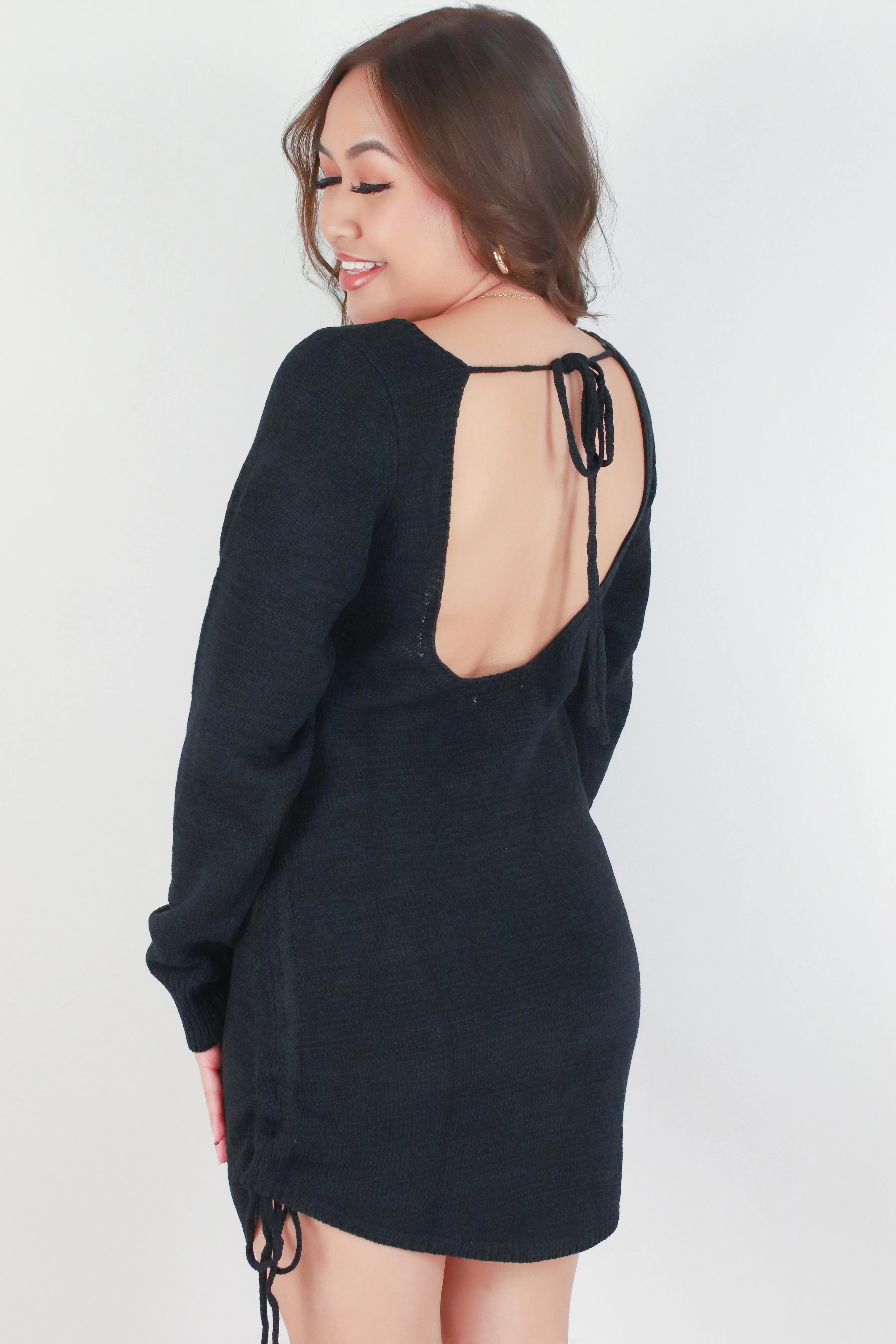 LONG SLEEVE SWEATER KNIT DRESS