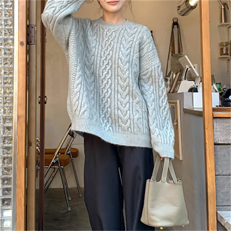 Loose-fit Round Neck Jumper Perfect for Casual Days
