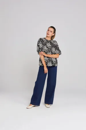 Lucie Top Night Bloom
