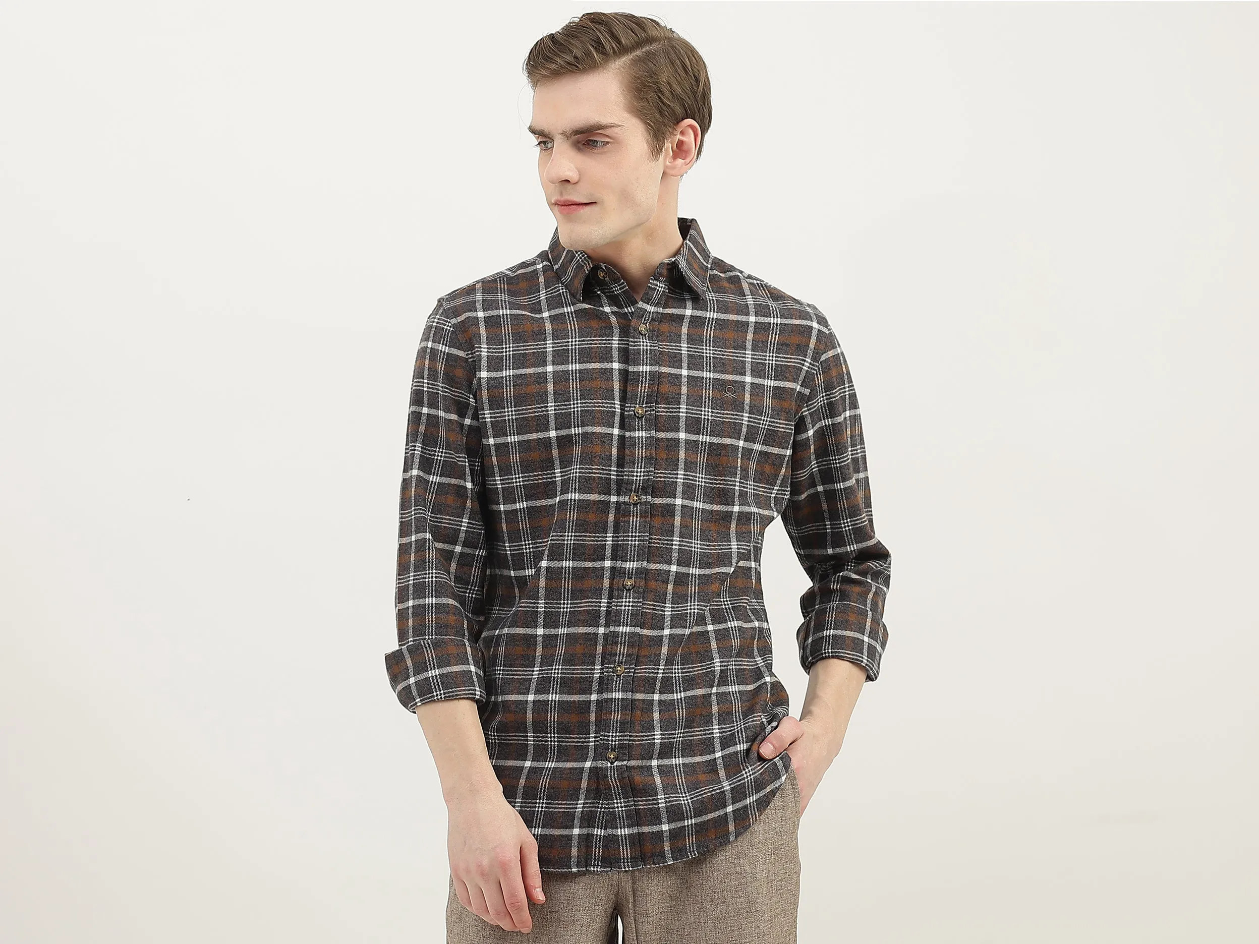 Men Checked Spread Collar Shirt