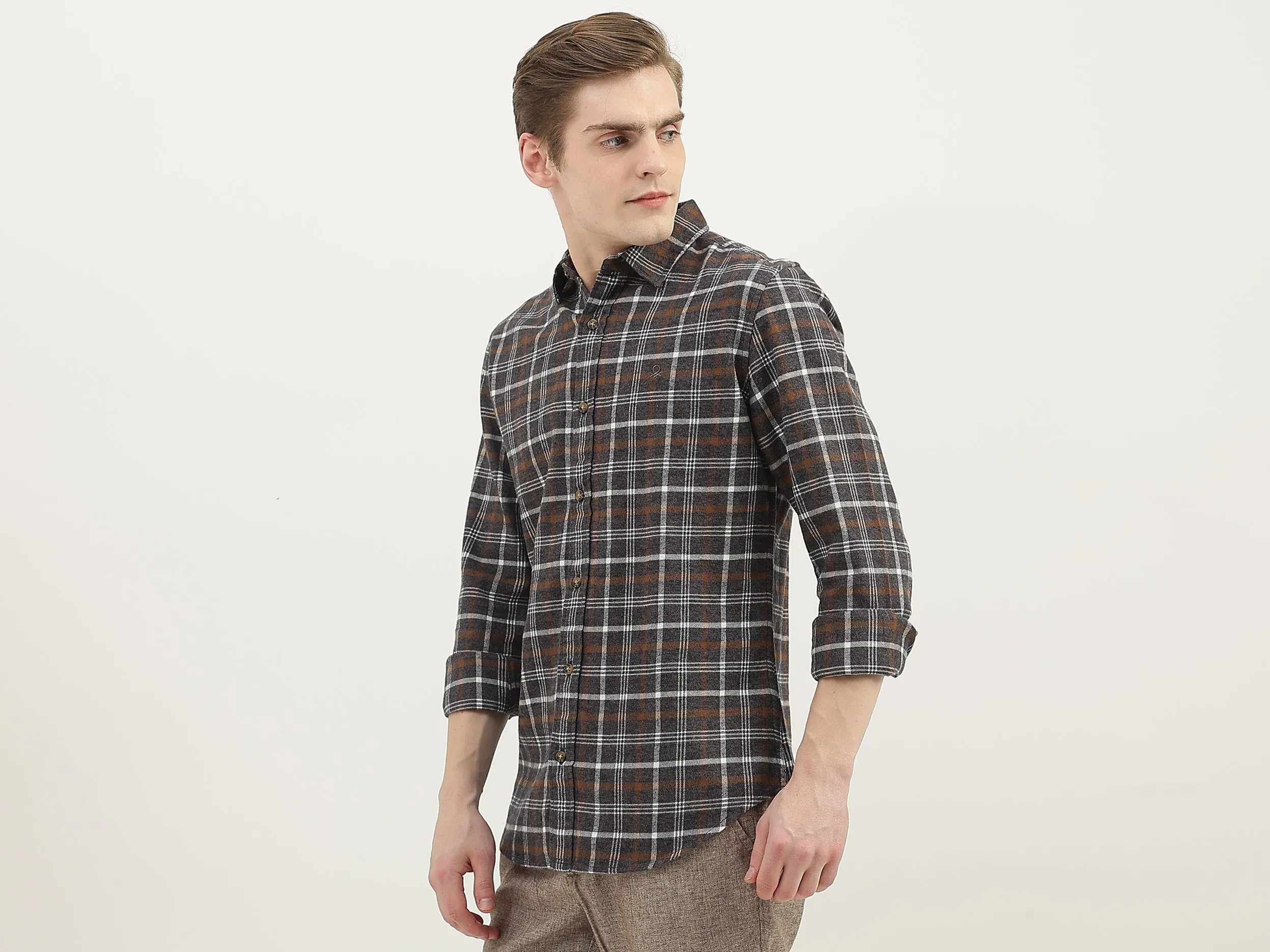 Men Checked Spread Collar Shirt