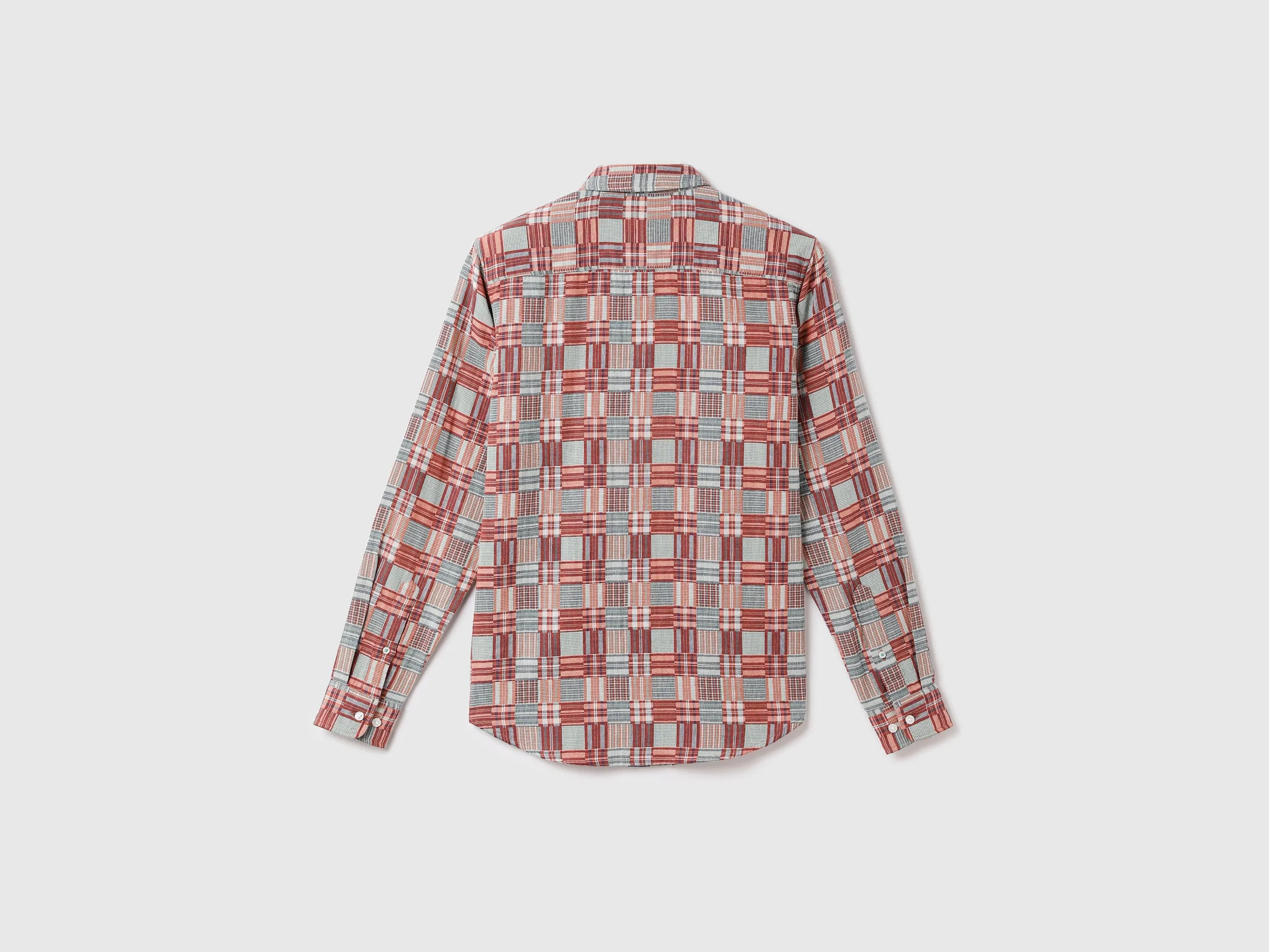 Men Checked Spread Collar Shirt