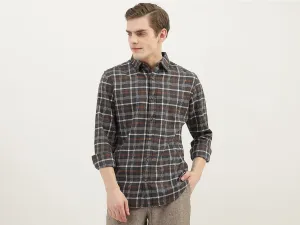 Men Checked Spread Collar Shirt