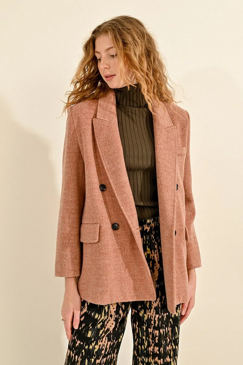 MID-LENGTH DOUBLE-BREASTED COAT