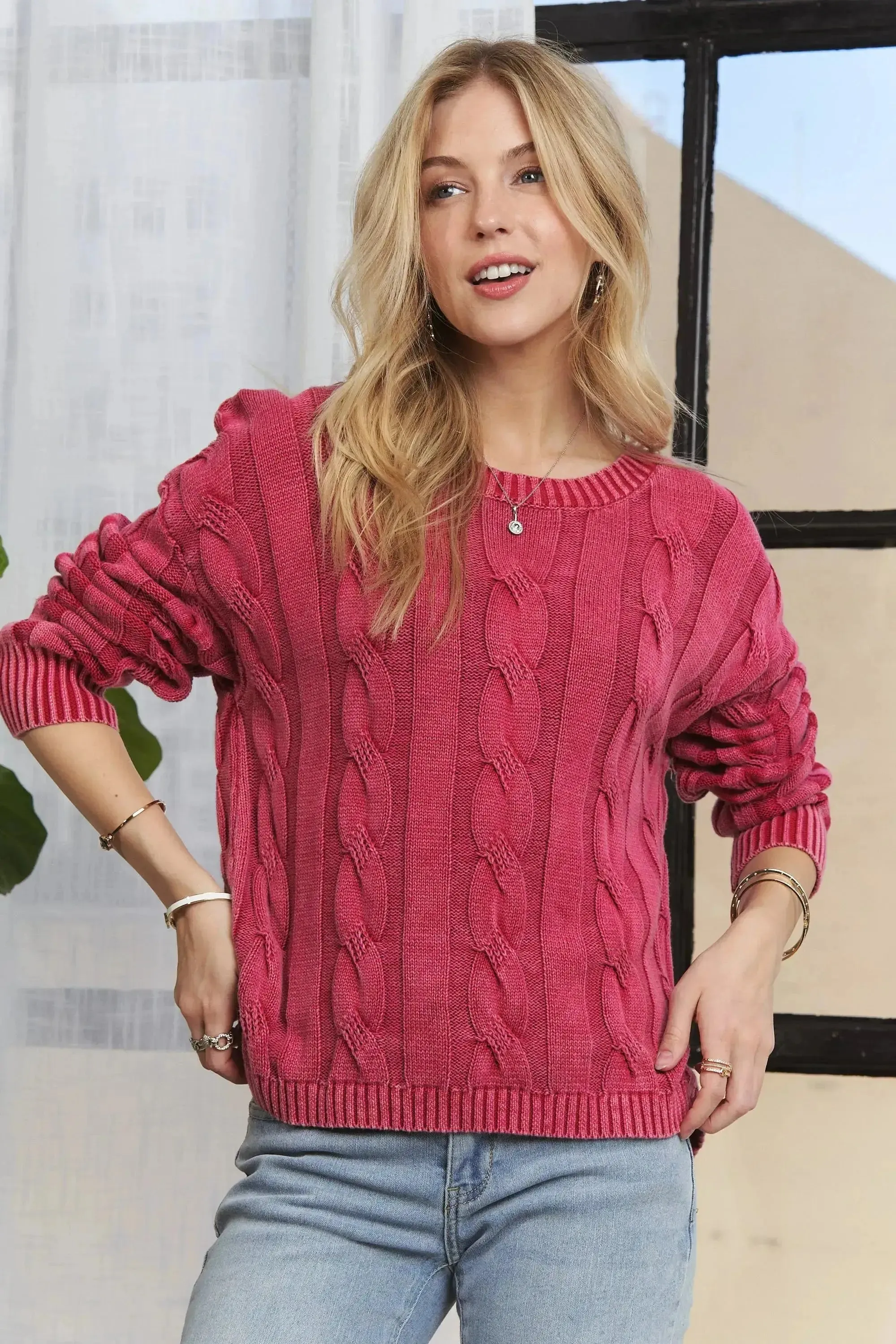 Mineral Washed Cable Knit Red Sweater Top – Vintage-Inspired Cozy Style