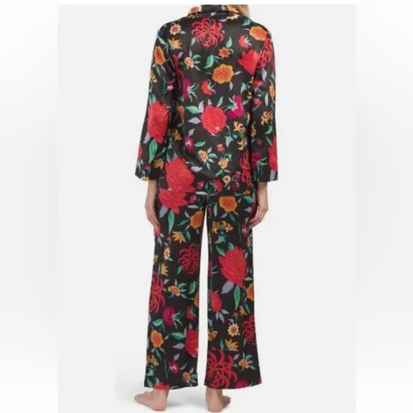 NATORI Women’s Satin Pajama Set Floral Long Sleeve Notch Collar Top Sz. Medium