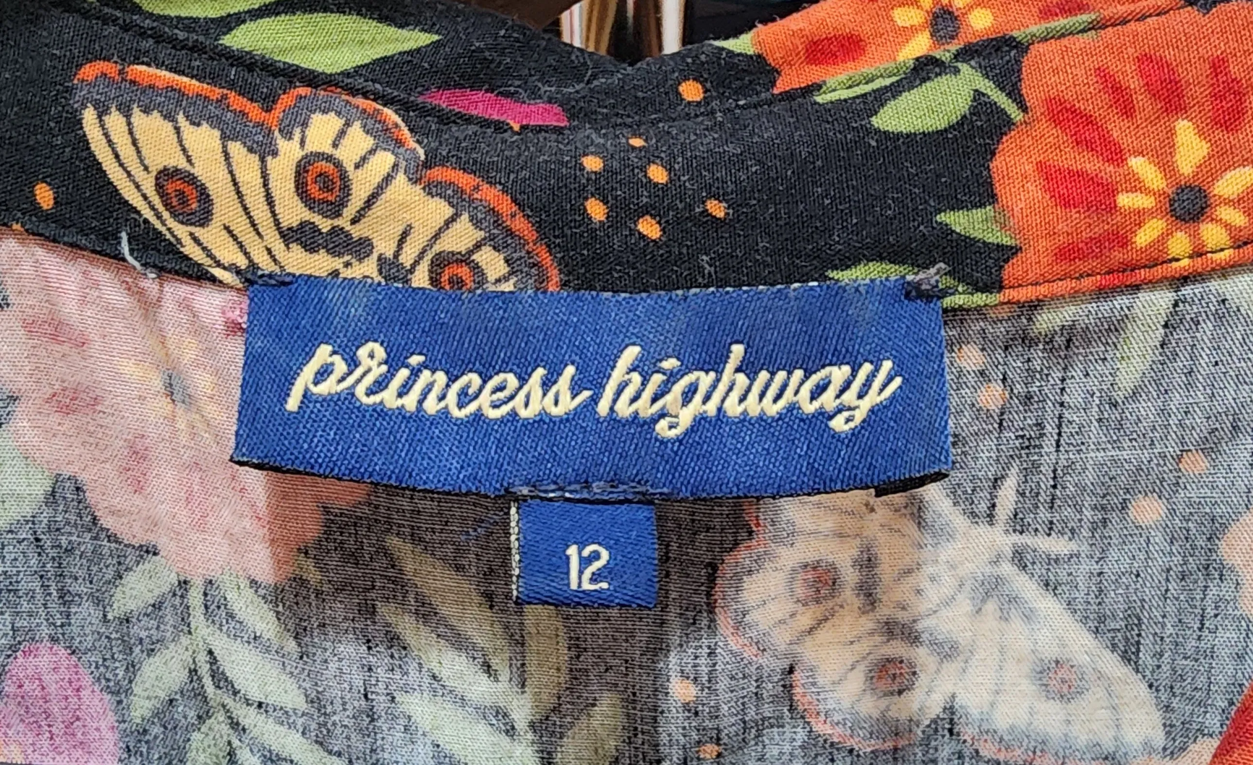 Princess Highway black floral print top size 12