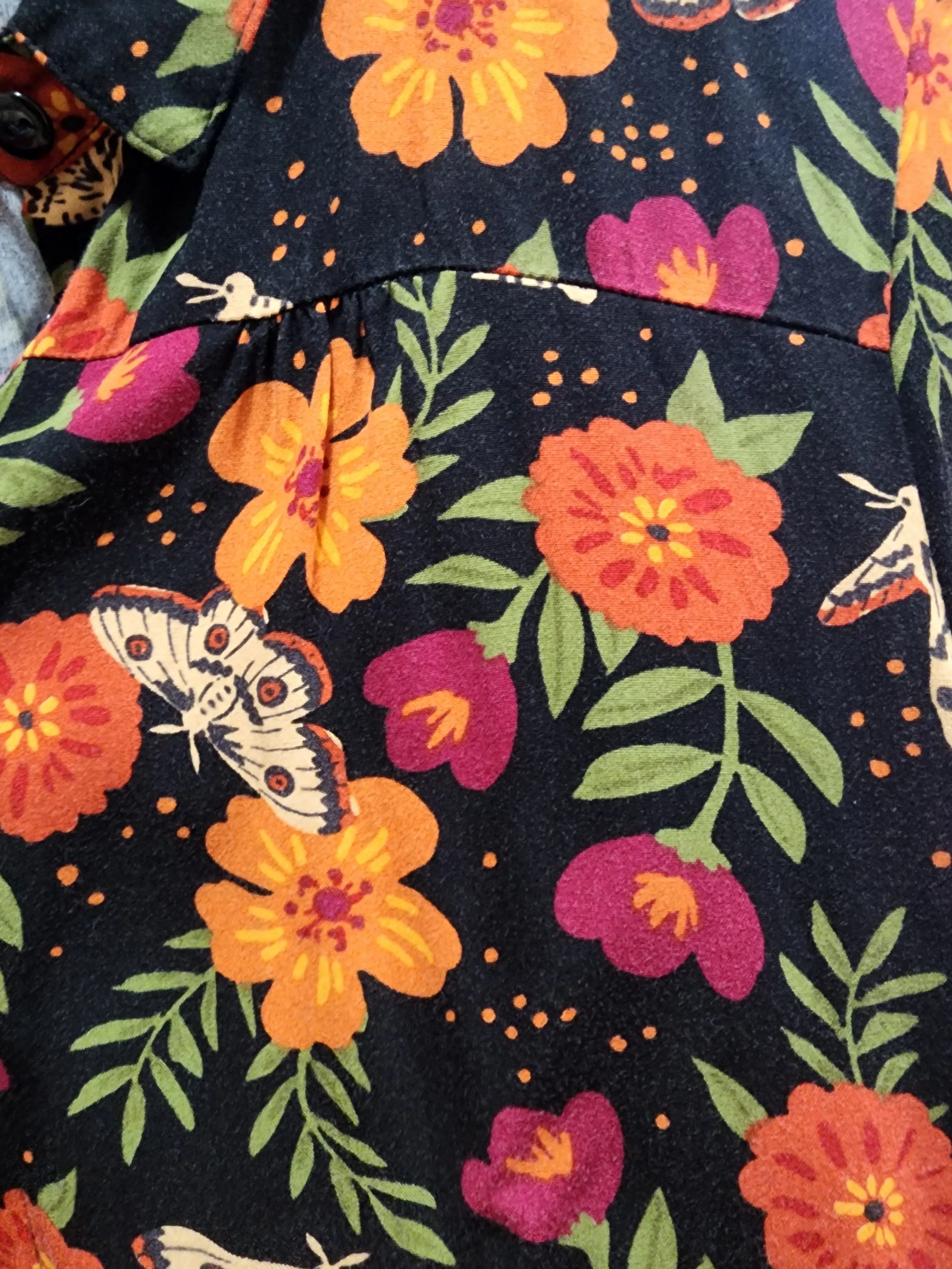 Princess Highway black floral print top size 12