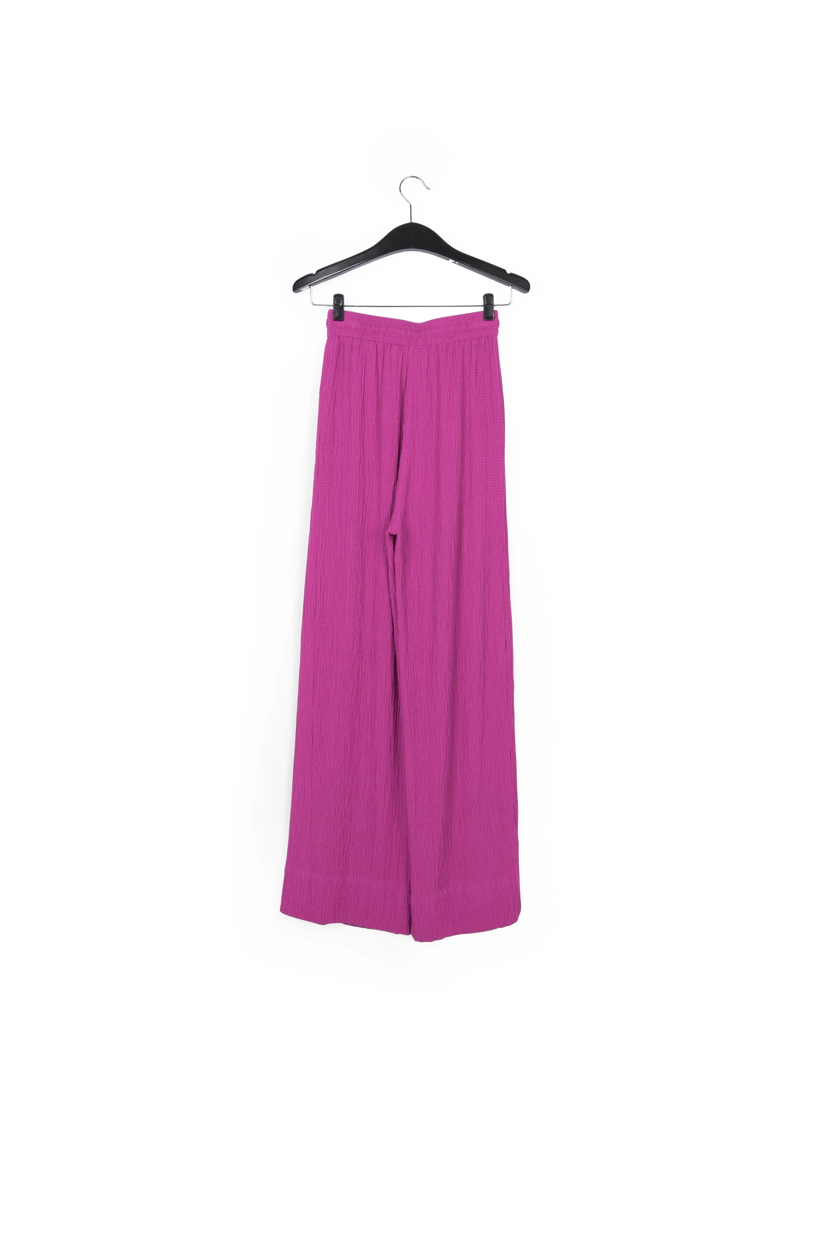 Purple wide-leg seersucker pants