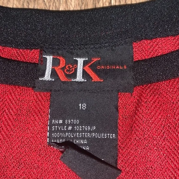 R&amp;K Originals 3 piece pant suit. NWT.  Size 18.  Machine washable.