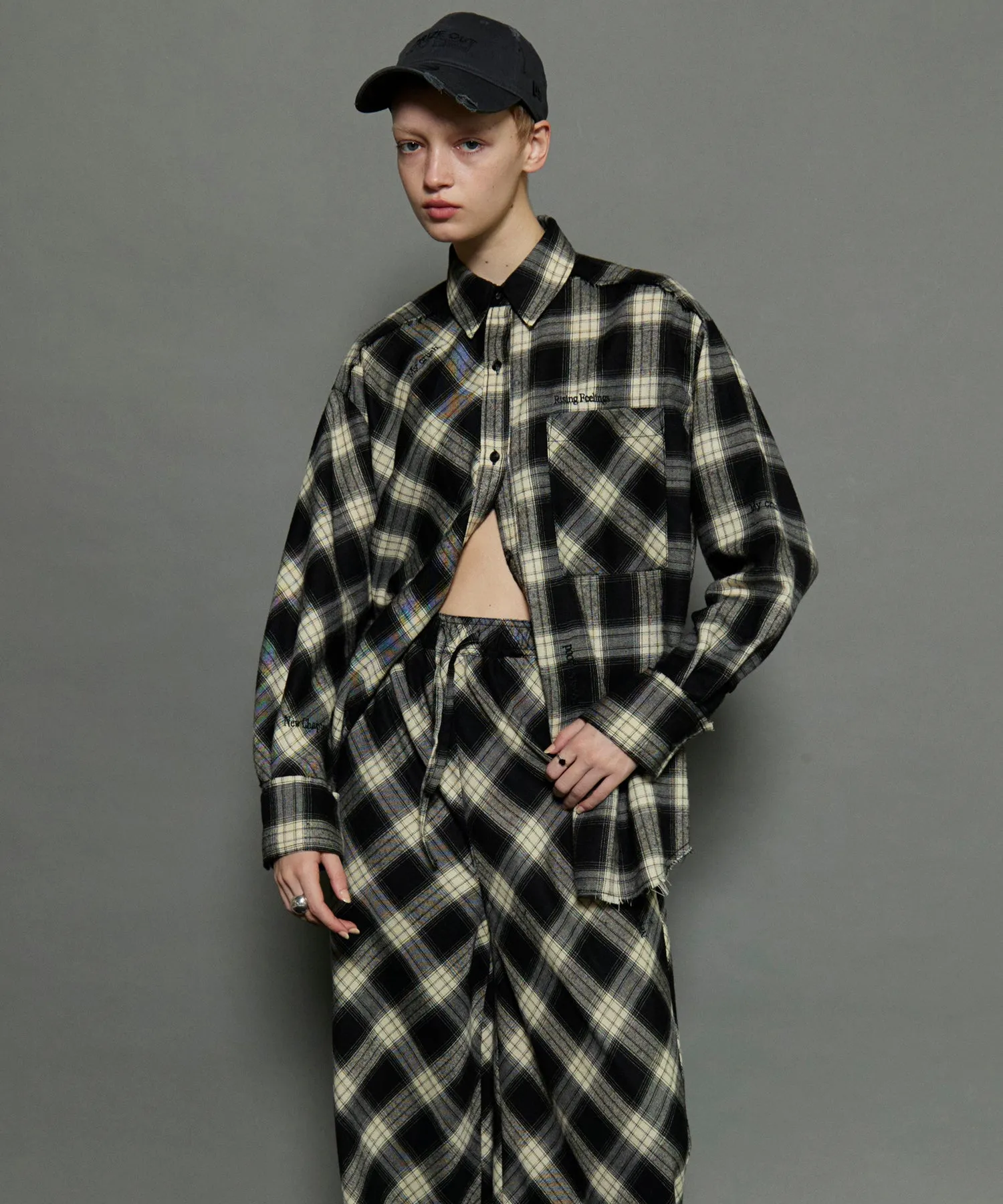 【SALE】Random Checkered Oversized Shirt
