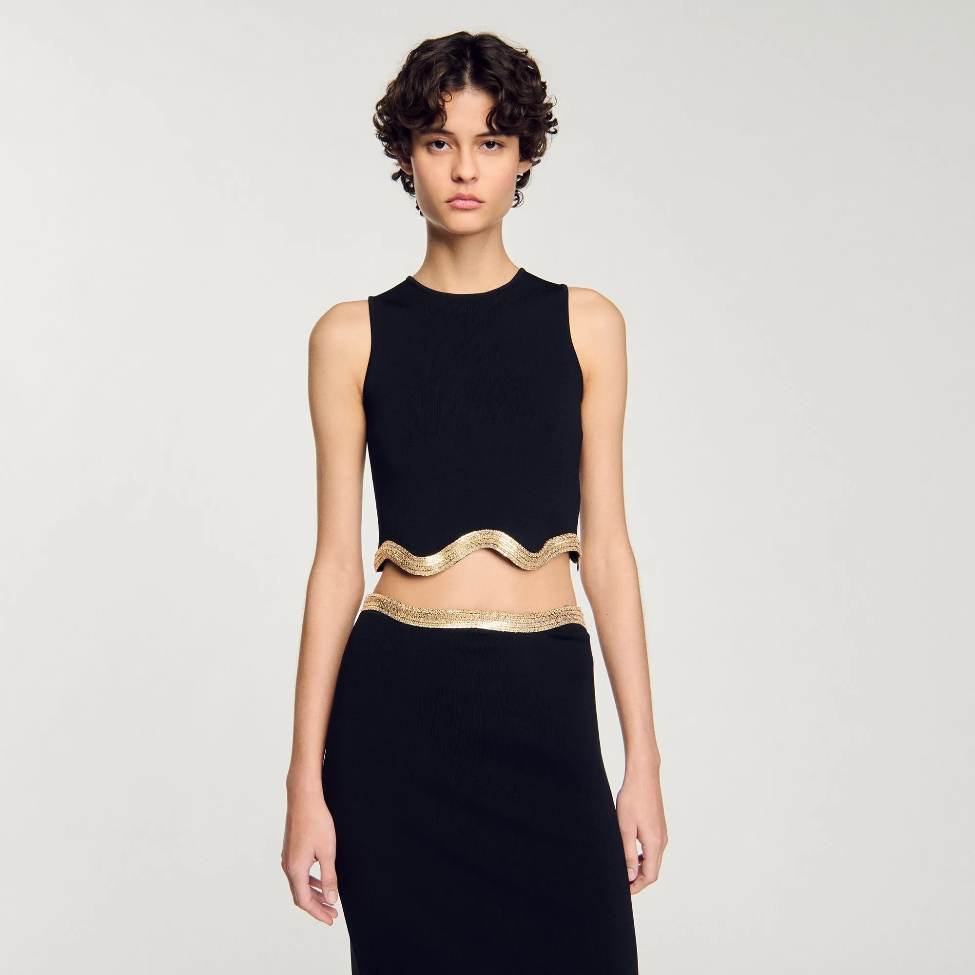 Tanger Cropped Jumper With Chain Detail Black