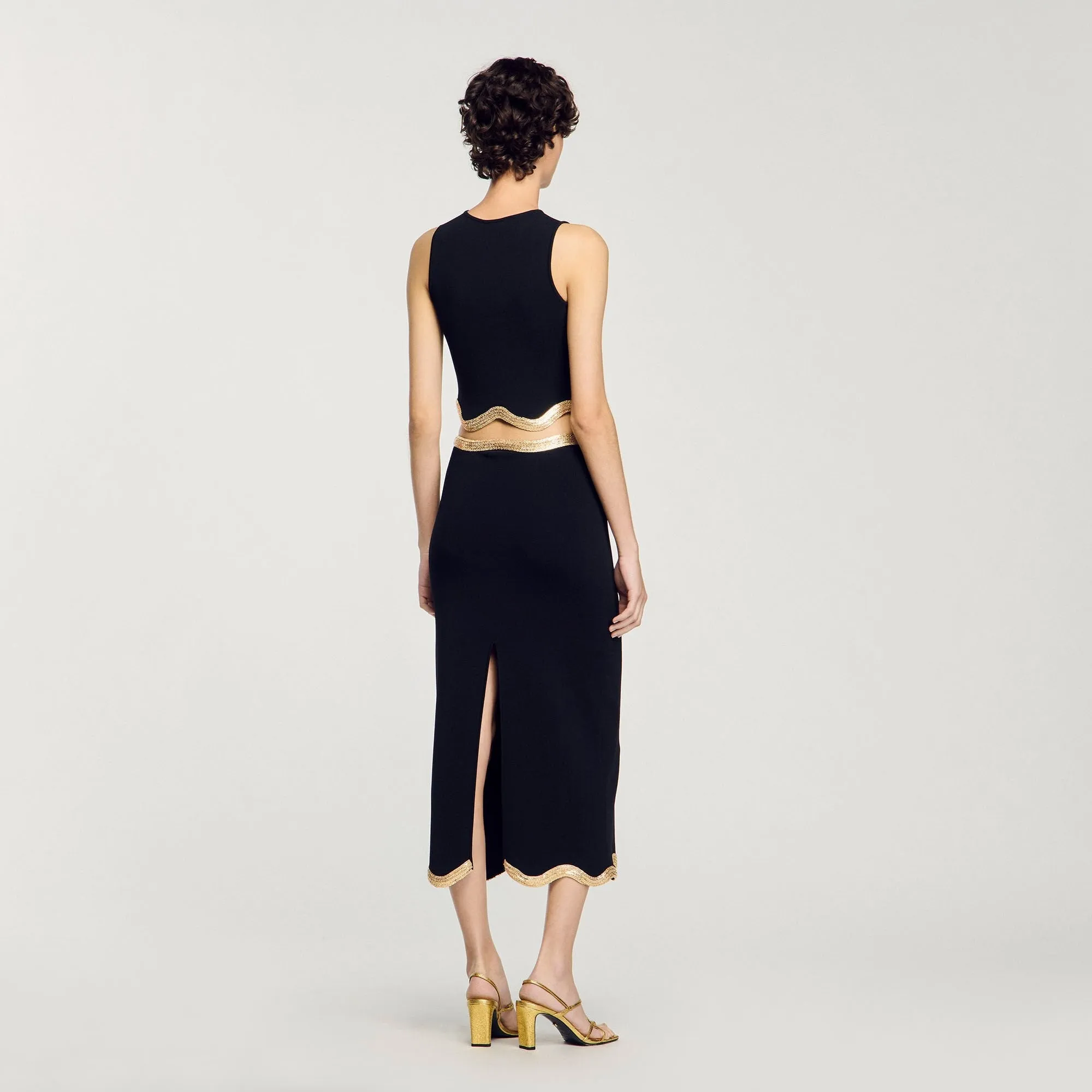 Tanger Cropped Jumper With Chain Detail Black
