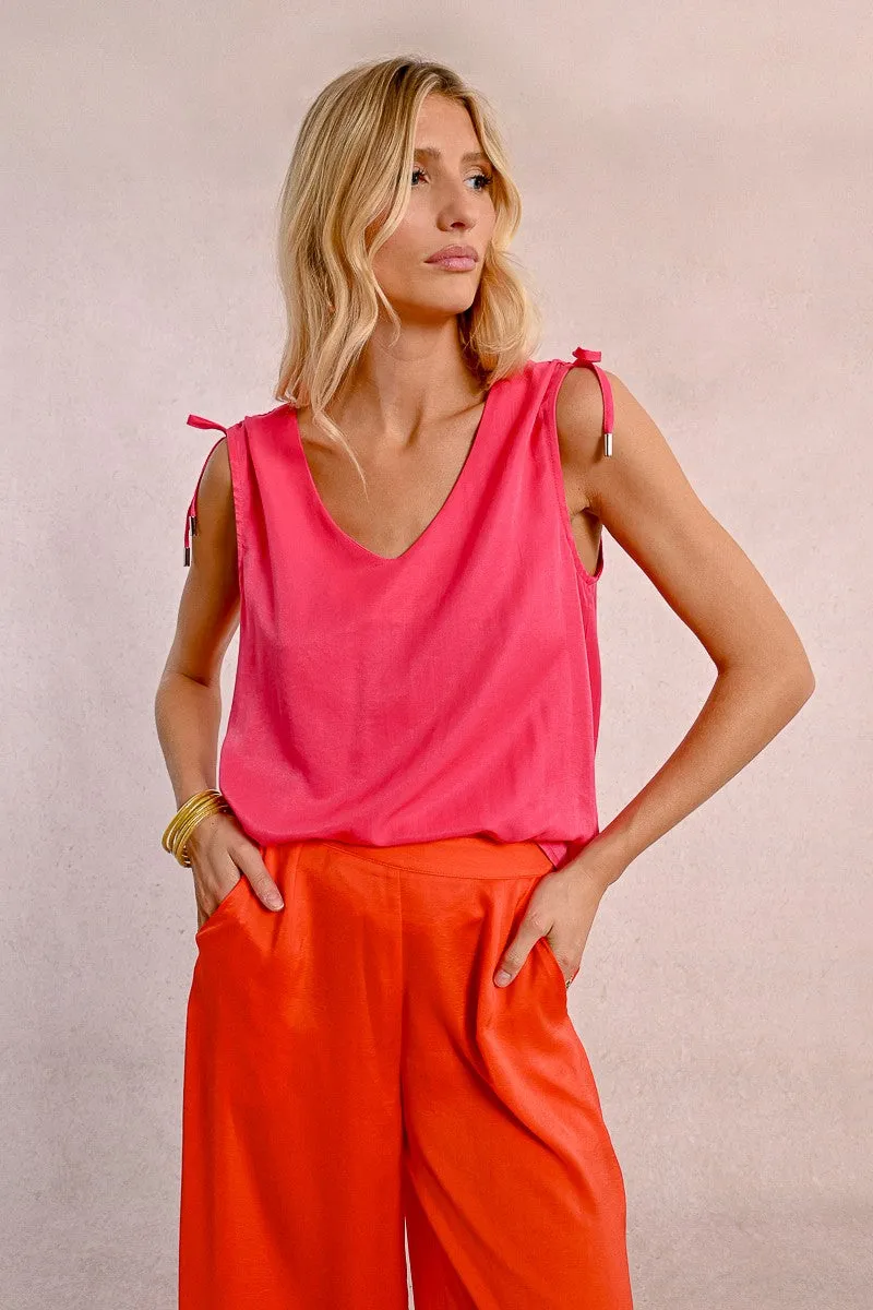 TANK TOP WITH KNOTS TO TIE