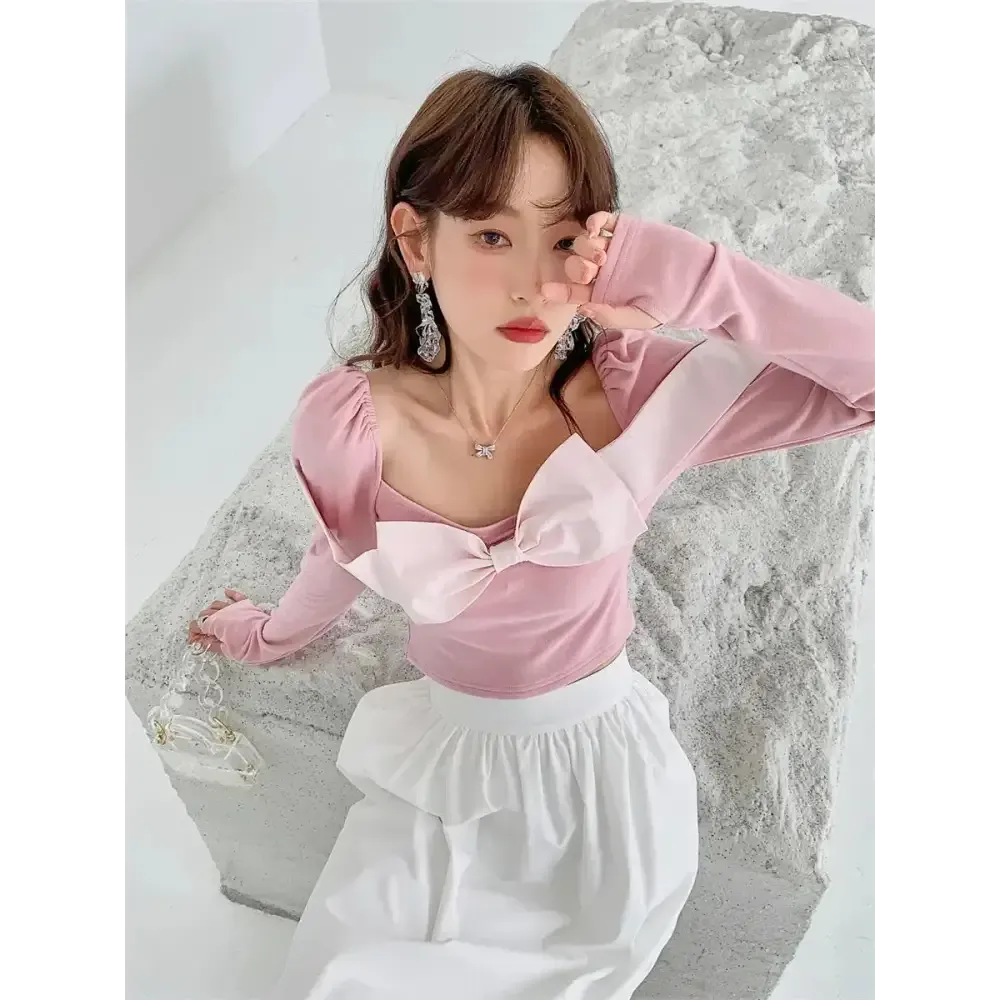 Unique Crop Top with Puff Shoulders and Detachable Bow