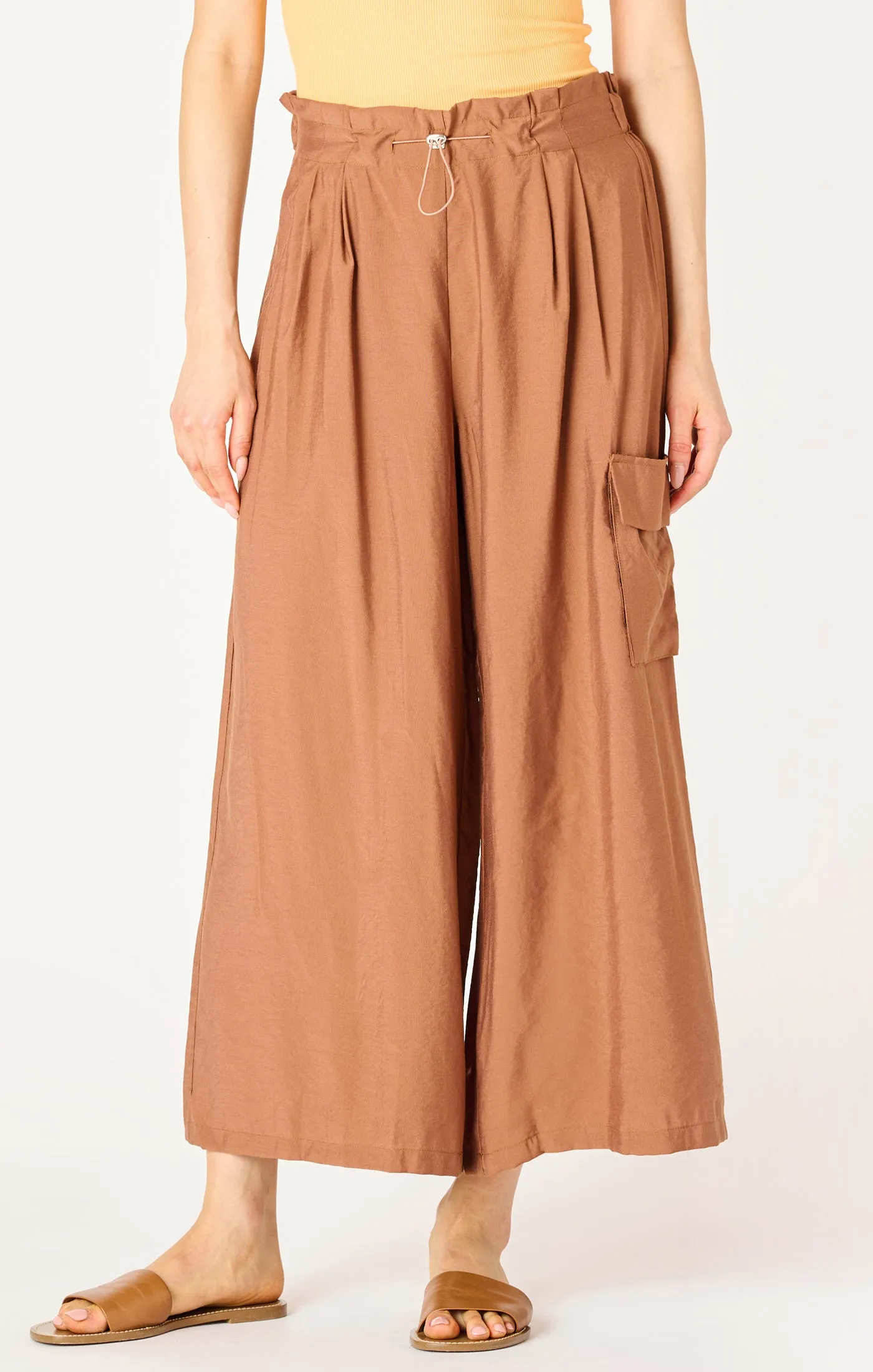 WIDE LEG DRAWSTRING PANT