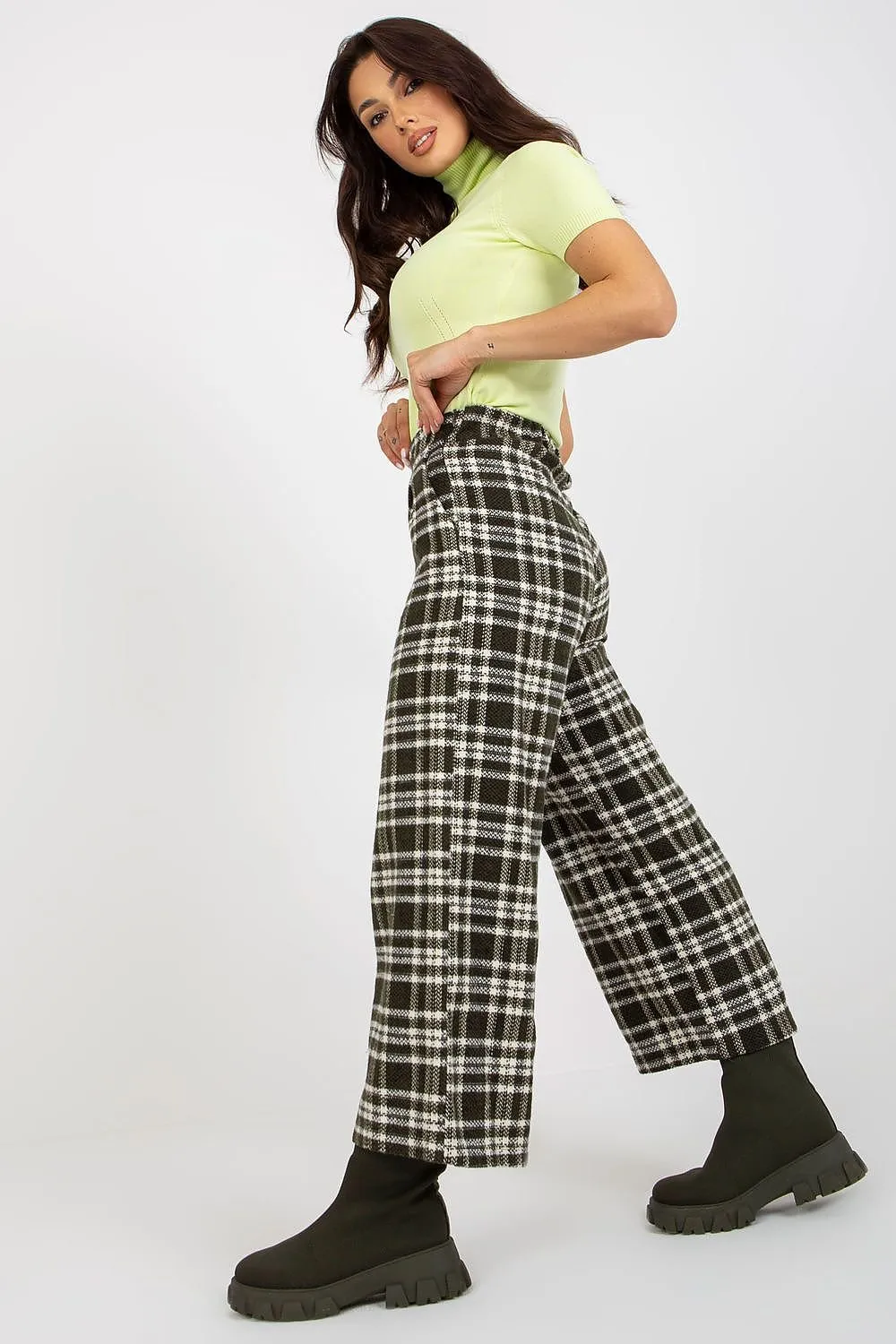 Women checkered fabric trousers