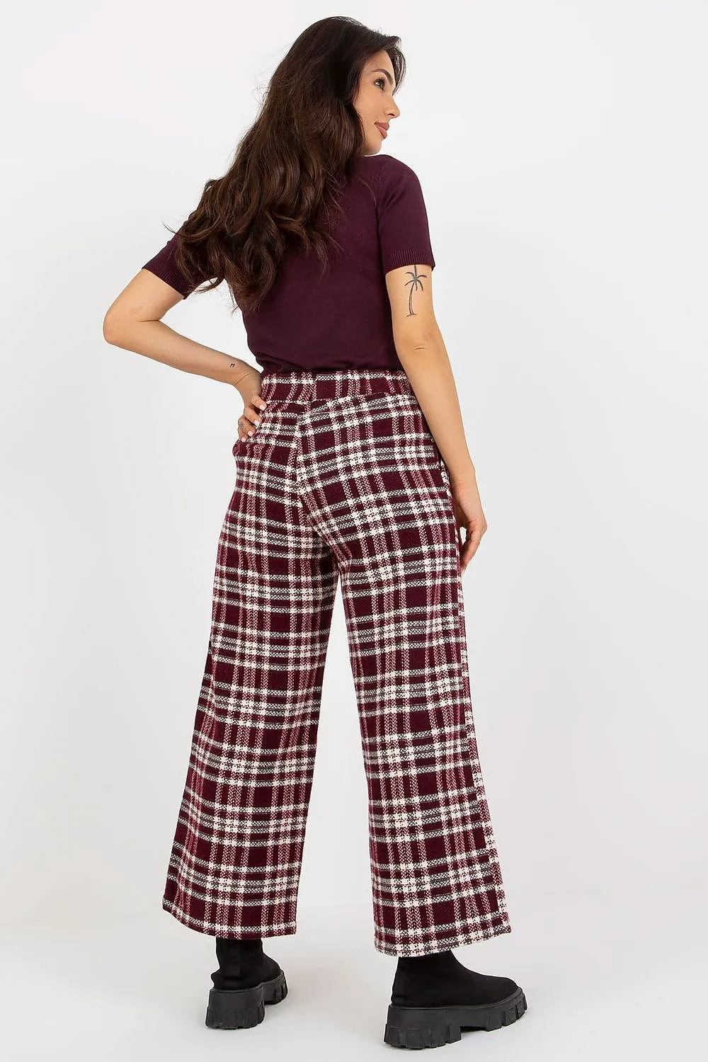 Women checkered fabric trousers