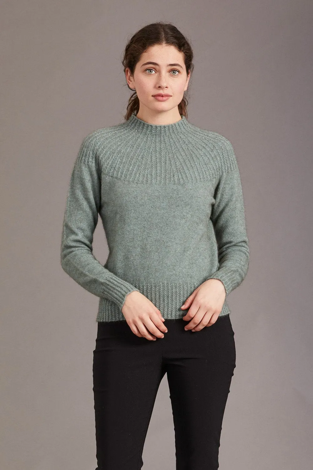 YOLK NECK CABLE JERSEY